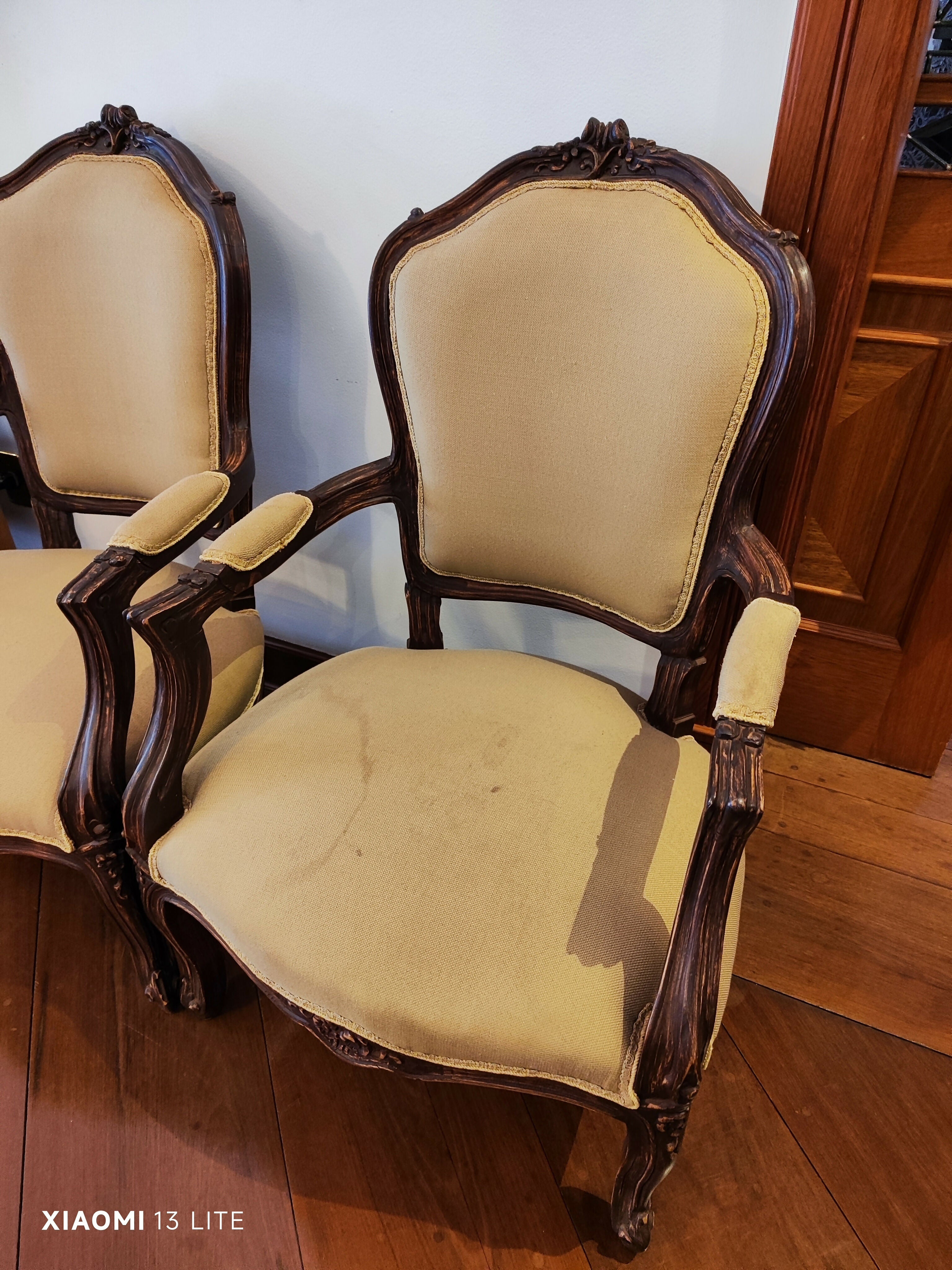 Par de Poltronas clássicas