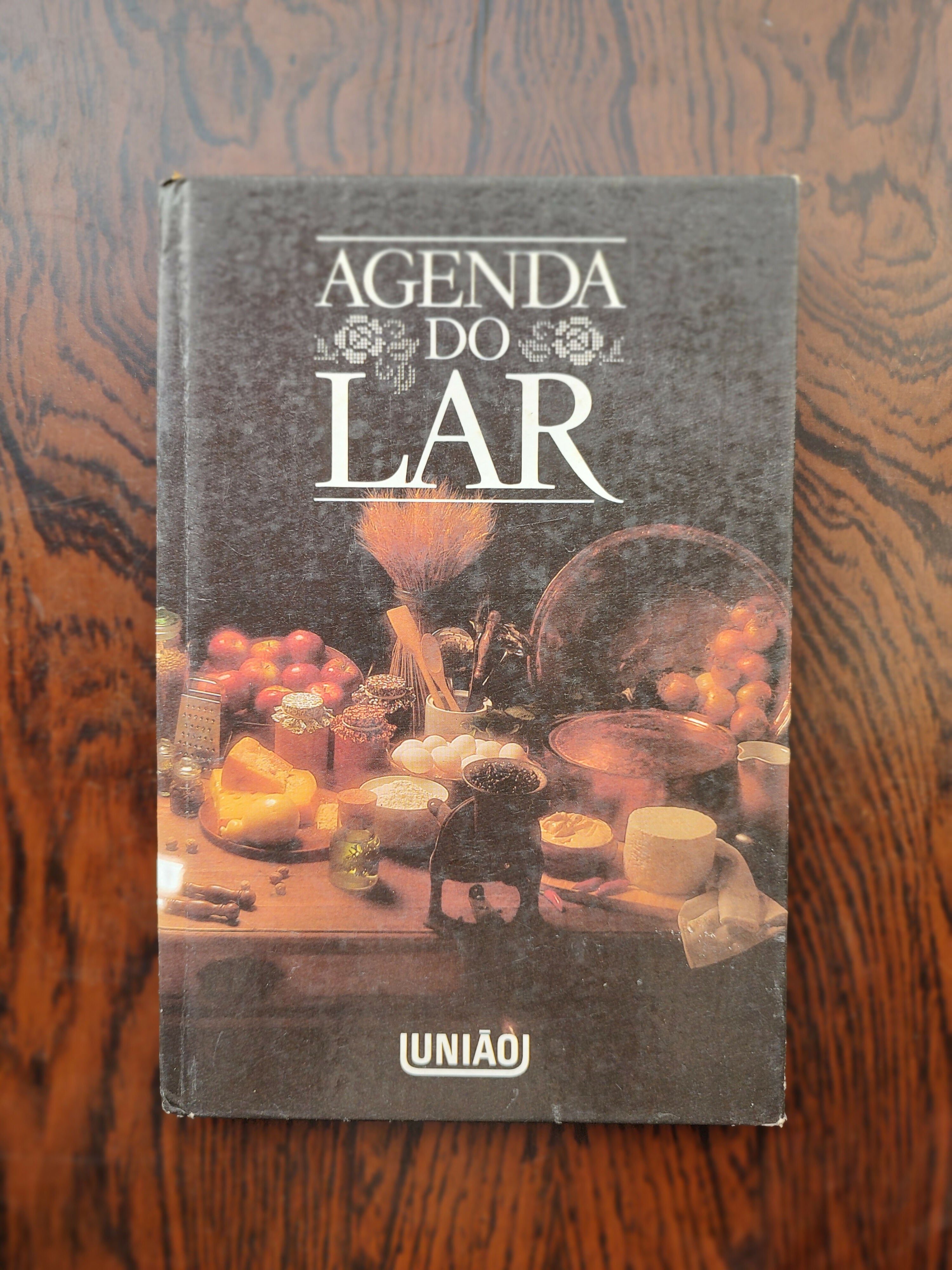 Livro "Agenda do Lar" da União publicado em 1983