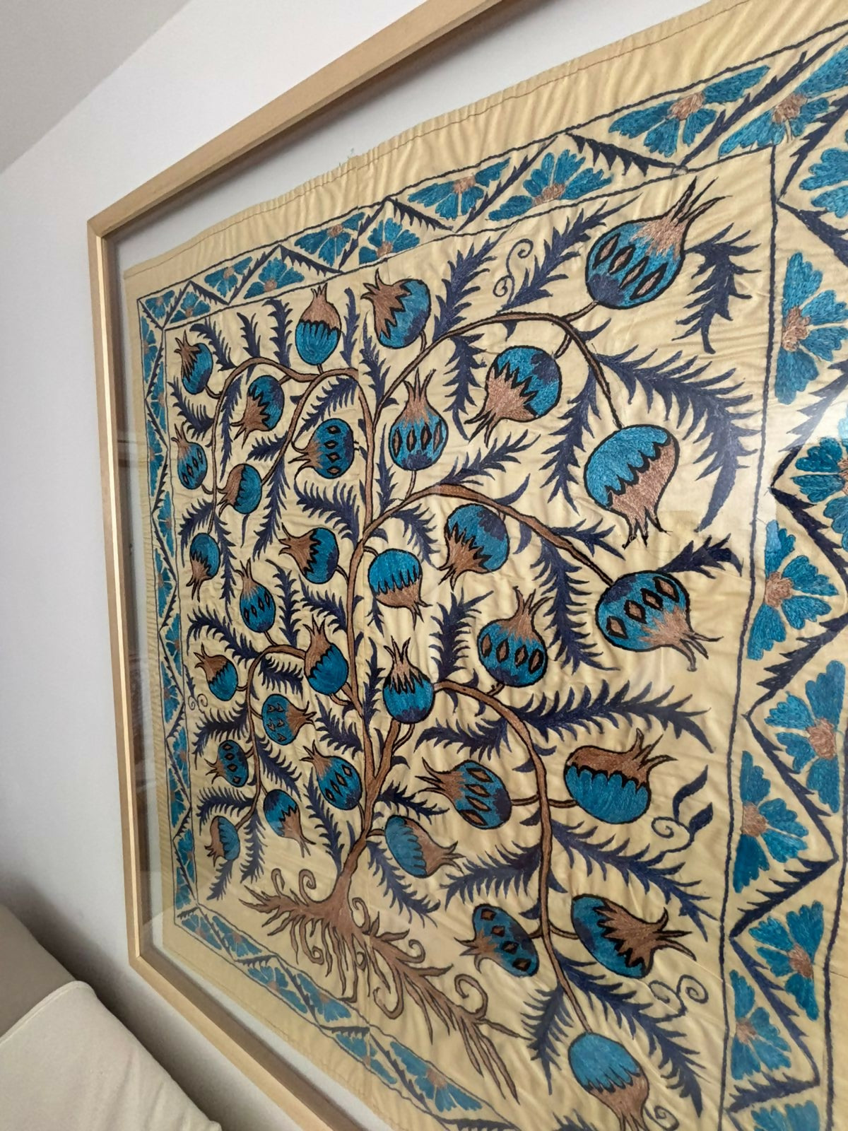 Bordado Zuzani Uzbequistão Emoldurado