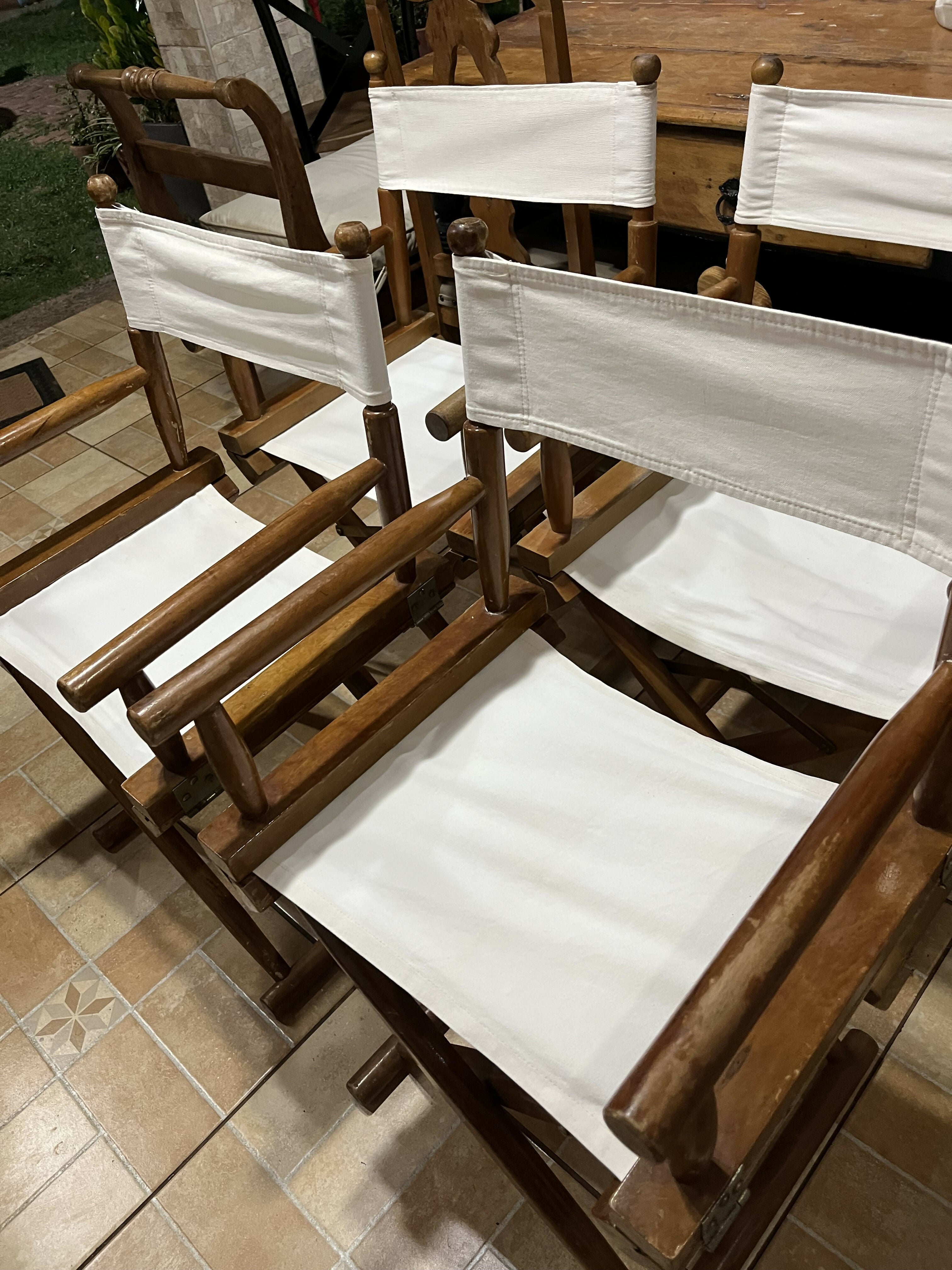 Conjunto de 4 Cadeiras Diretor em madeira maciça (armação) **Relíquia**