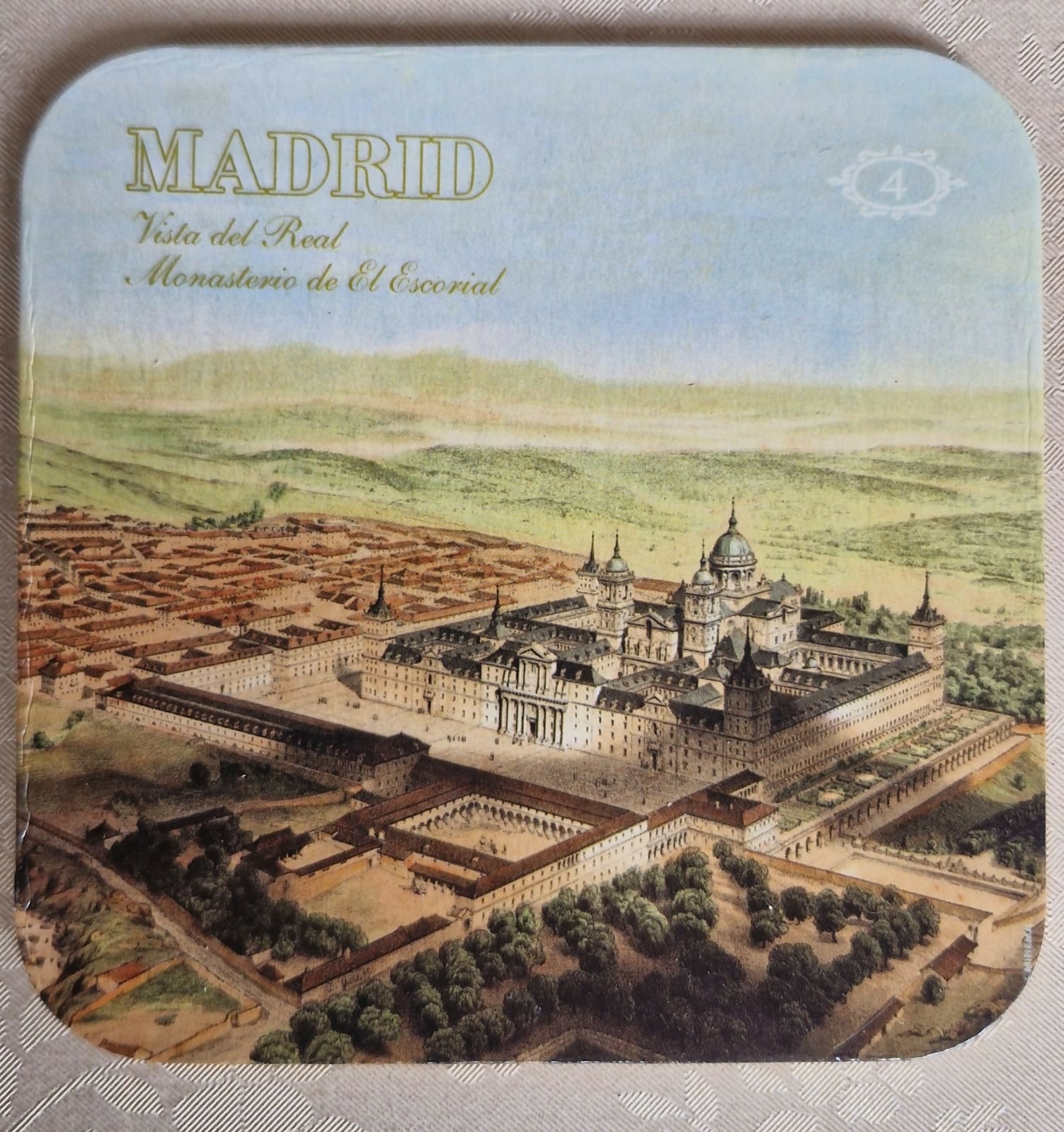 Lindo conjunto de porta-copos fabricados na Espanha