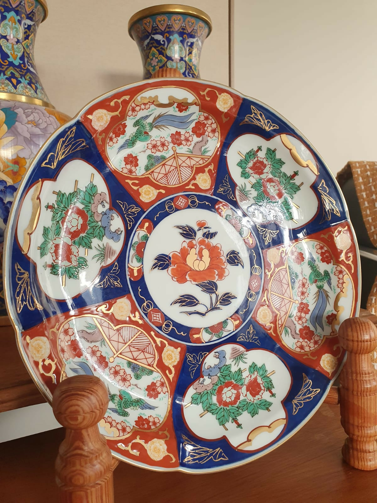 Prato decorativo tipo Medalhão em porcelana japonesa Imari, Arita, anos 40.!