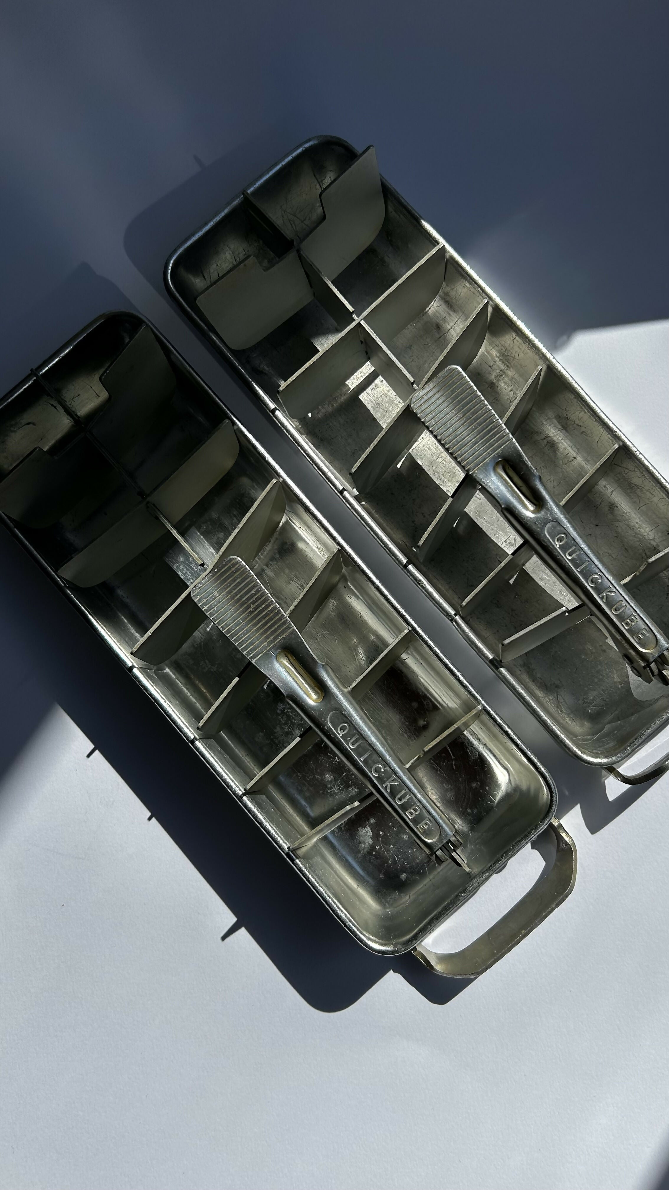 forma de gelo quickube - Frigidaire