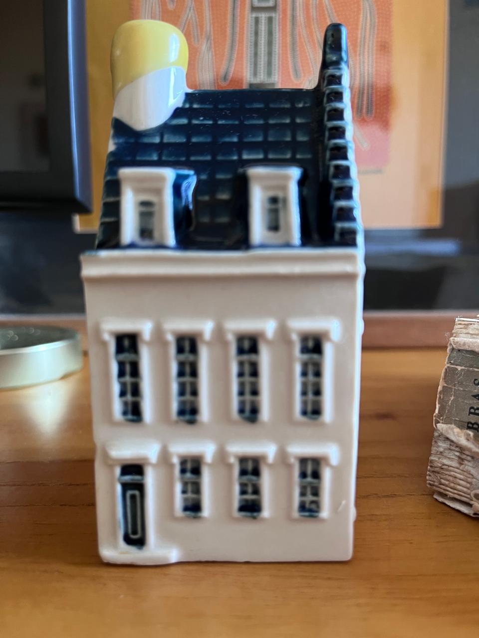 Casinha KLM nº 77 – Miniatura Delft Blue