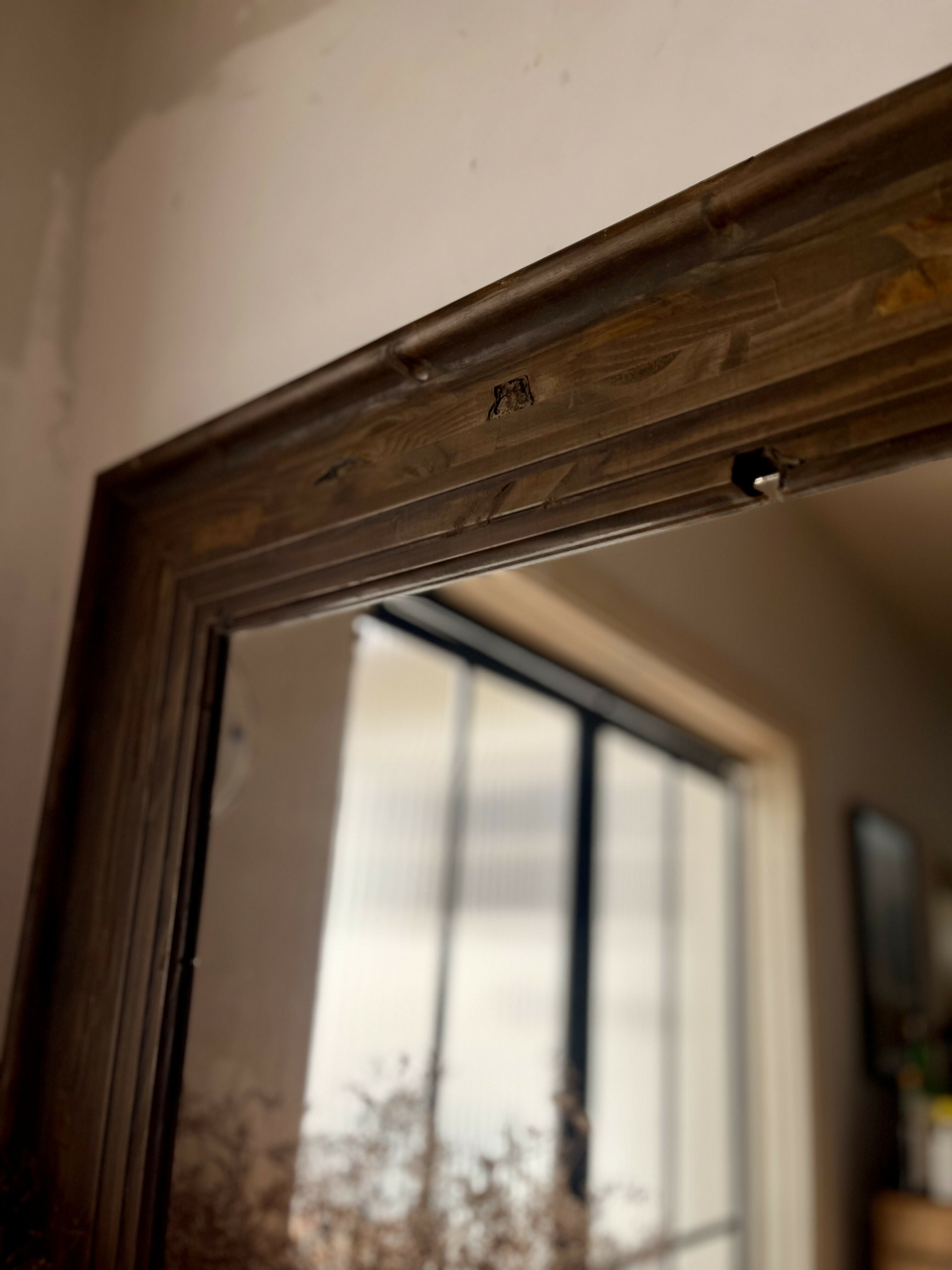 Grande espelho rústico