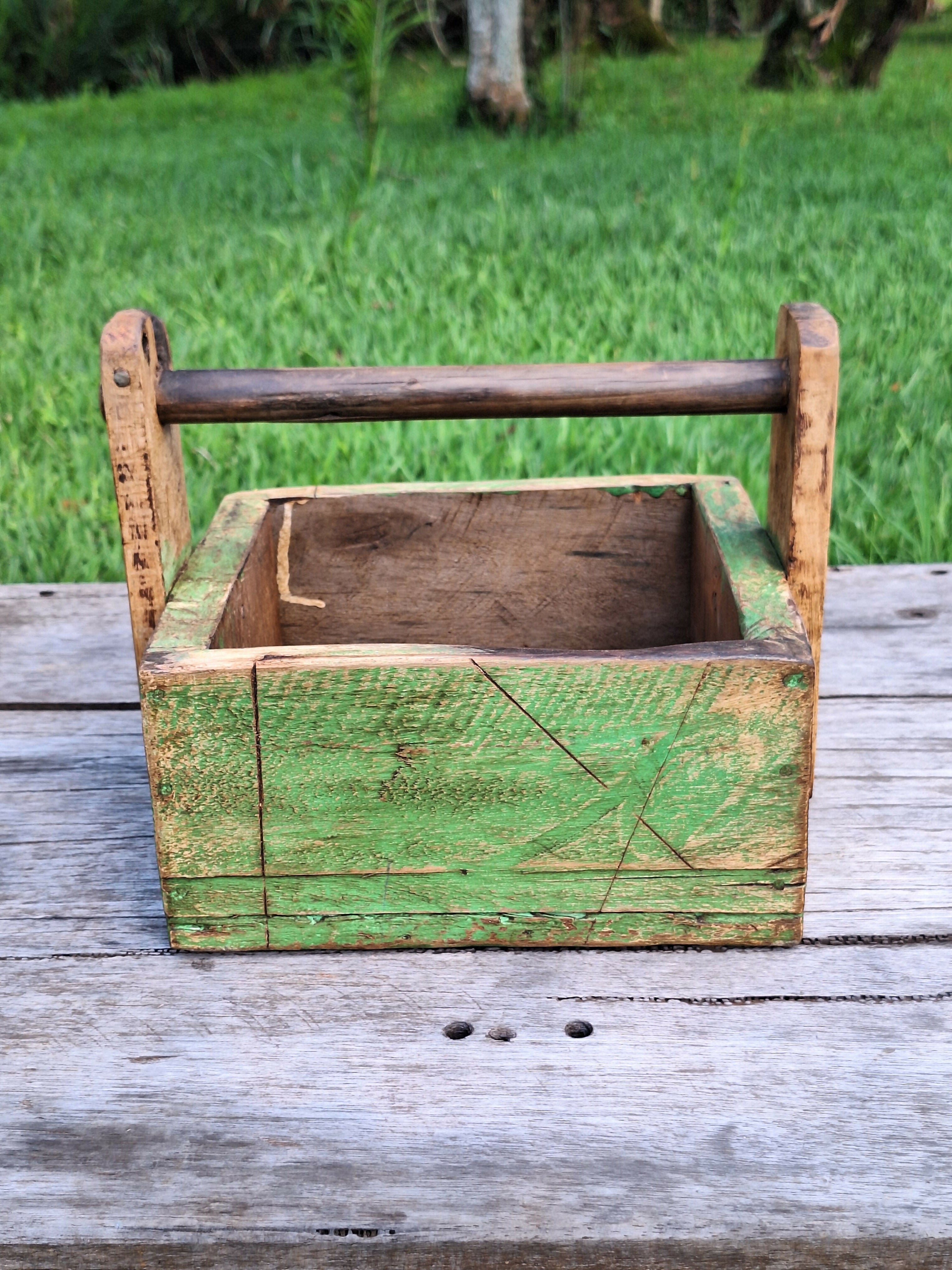 Caixa de Ferramenta Tinta Gasta Madeira Maciça Garimpo Mineiro