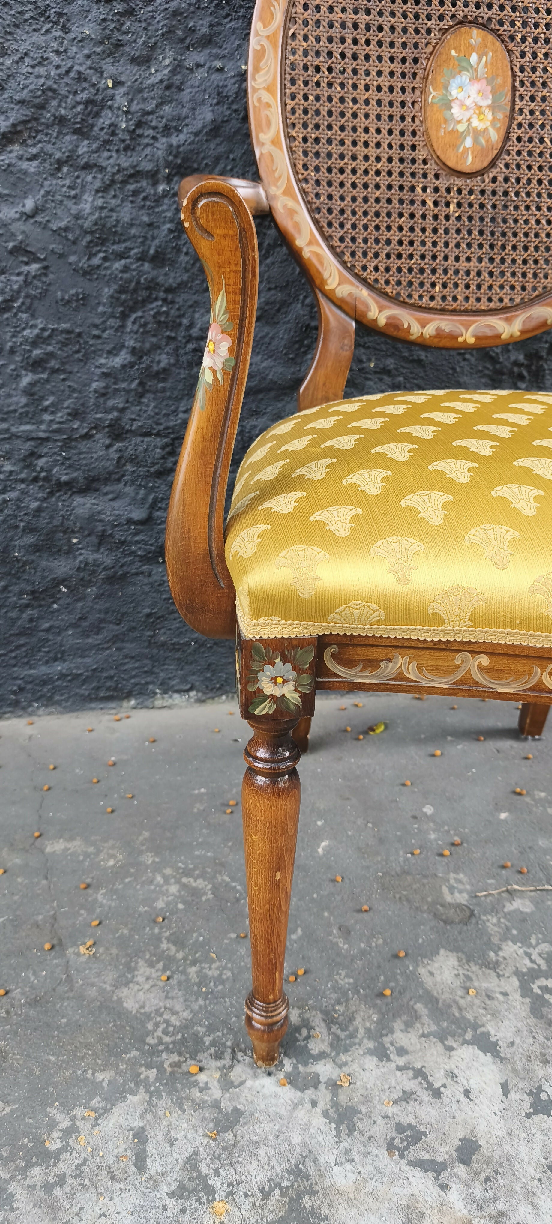 Par de Poltronas Medalhão em Carvalho e Palhinha