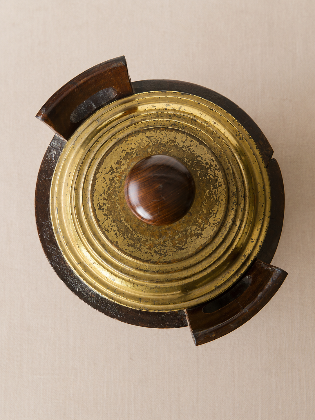 Balde de gelo em madeira e metal dourado (DMCPS_332)