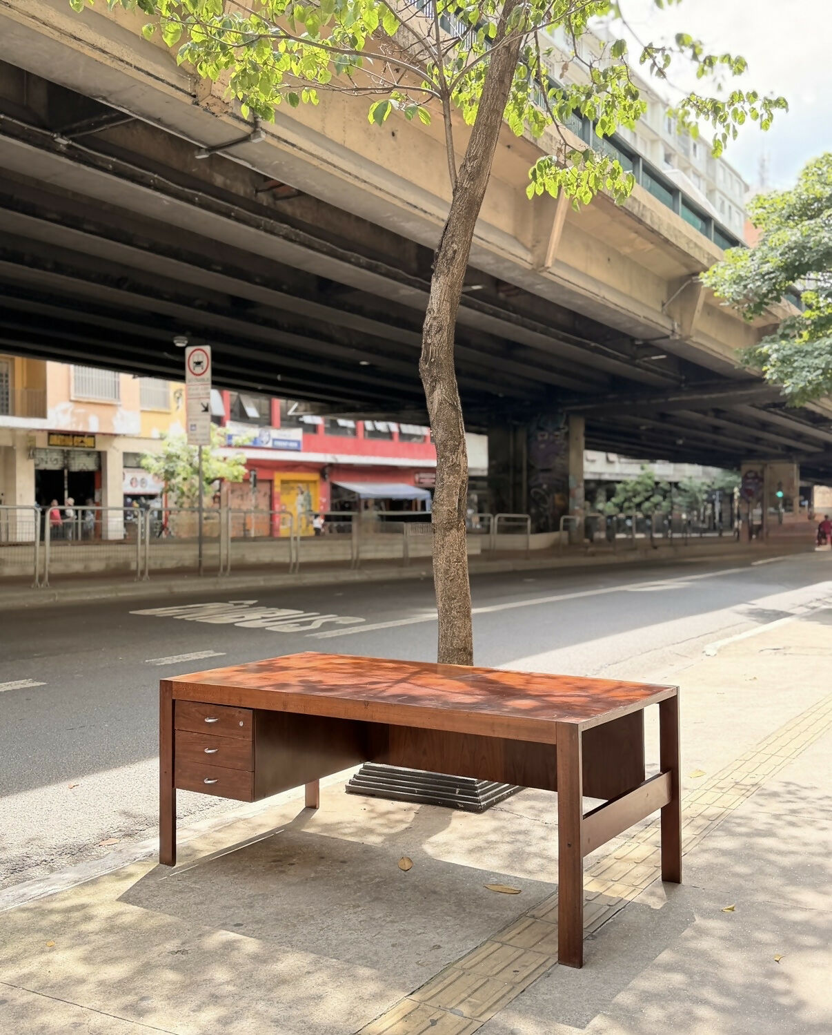 Escrivaninha anos 60, Jacarandá, Mobilinea