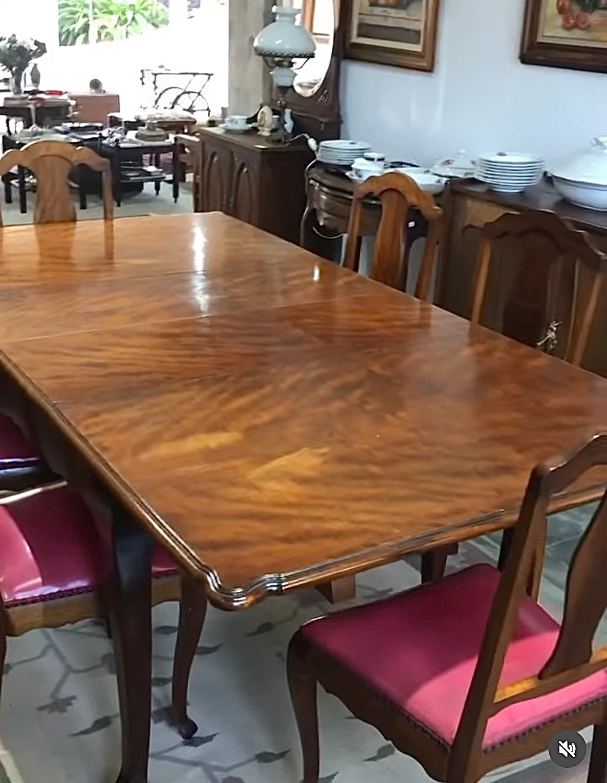 Mesa Retangular chipandelle em imbuia com extensor