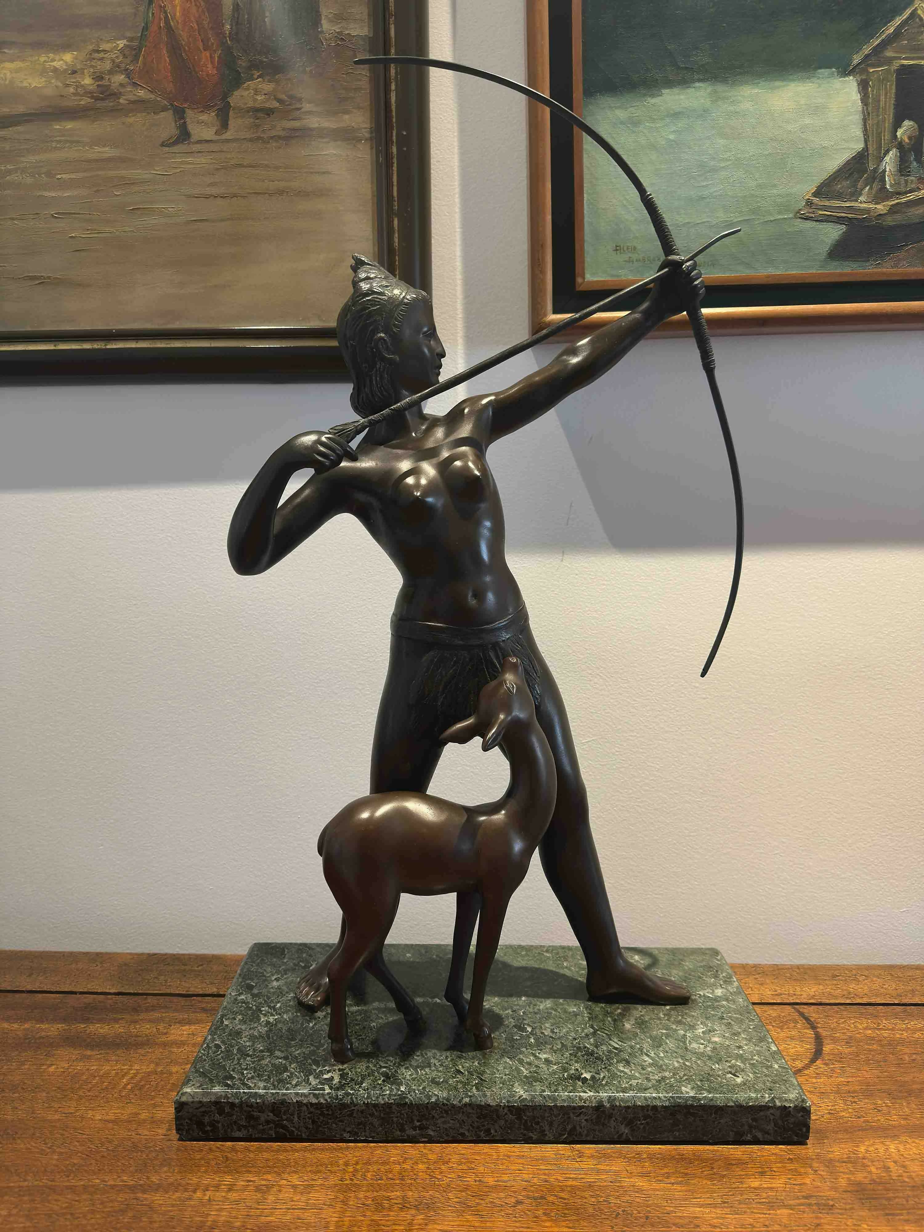 Escultura em bronze "Diana a caçadora" anos 1950
