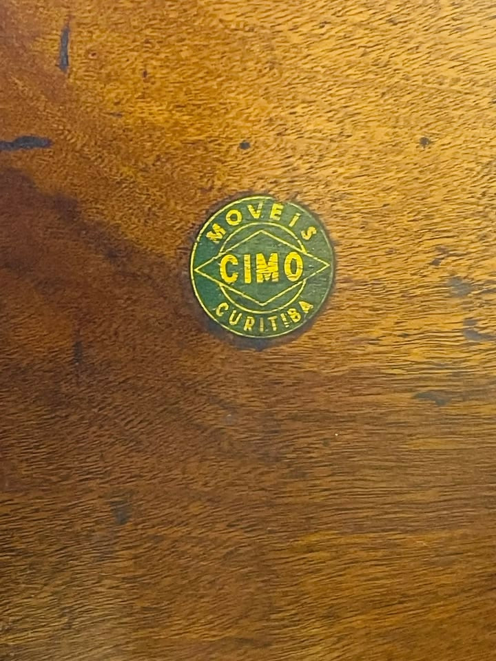 Cadeira com braço Cimo 210