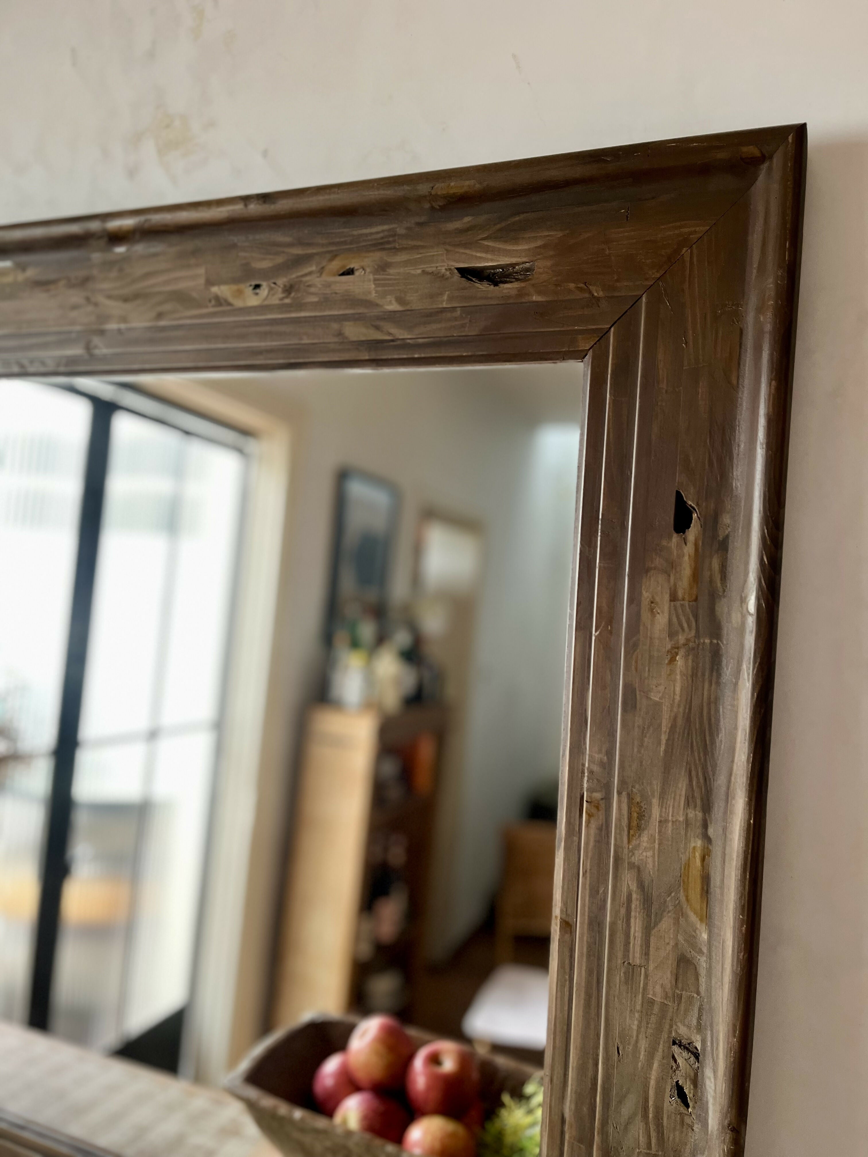 Grande espelho rústico