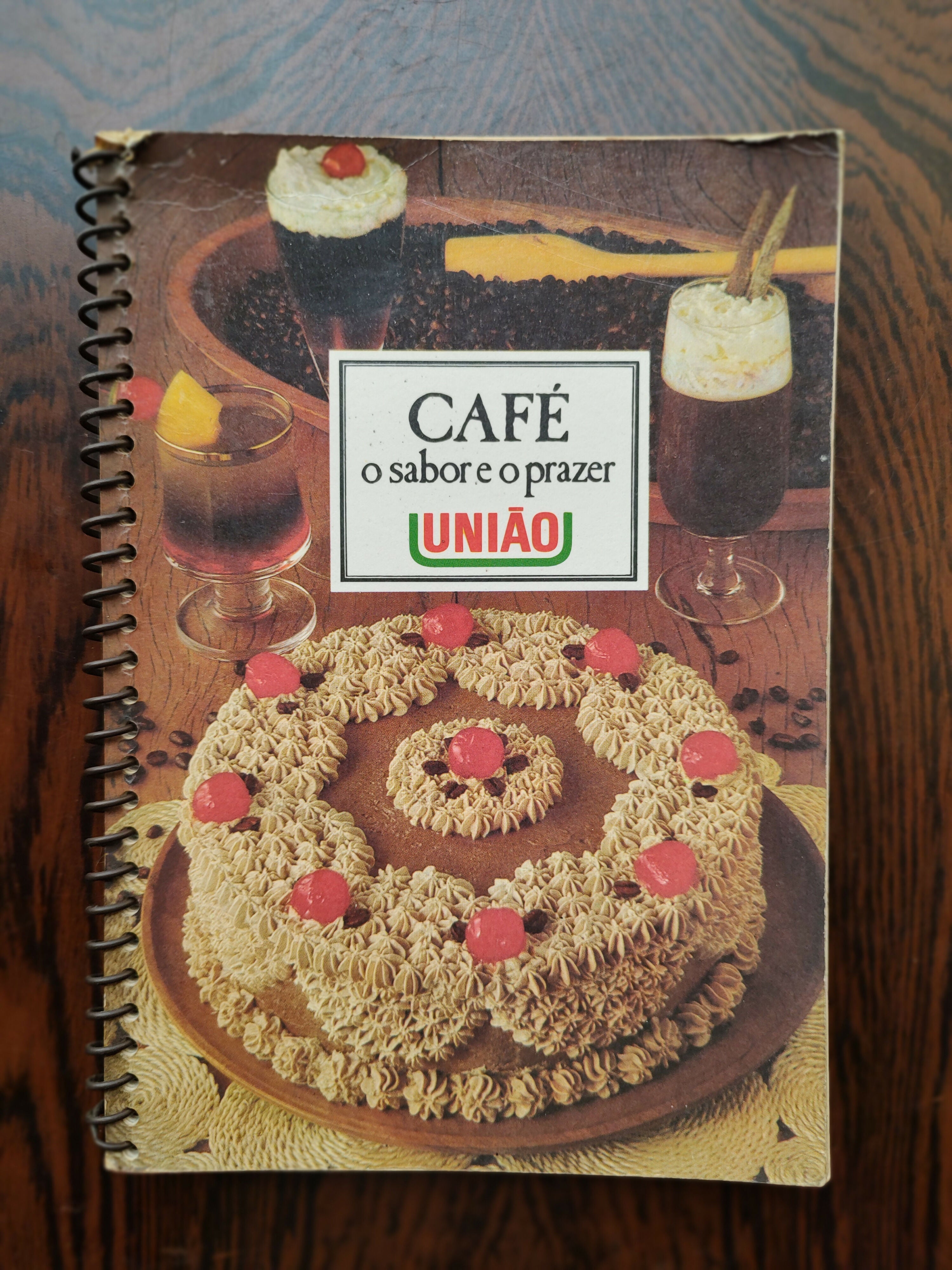 Livro Temático "Café - o sabor e o prazer" publicado pela União 1982