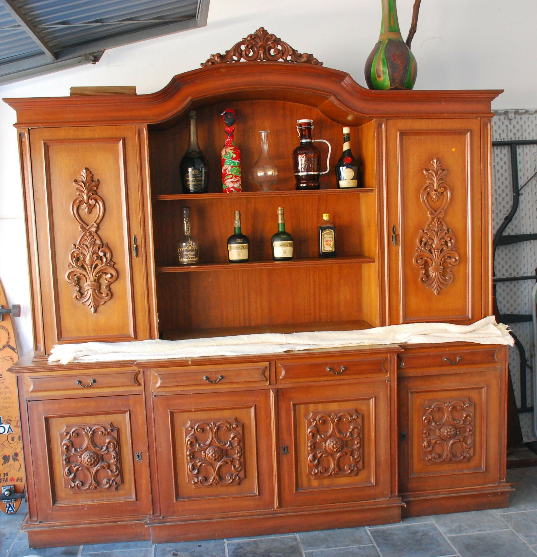 estante , anos 80 , madeira e laminado imbuia