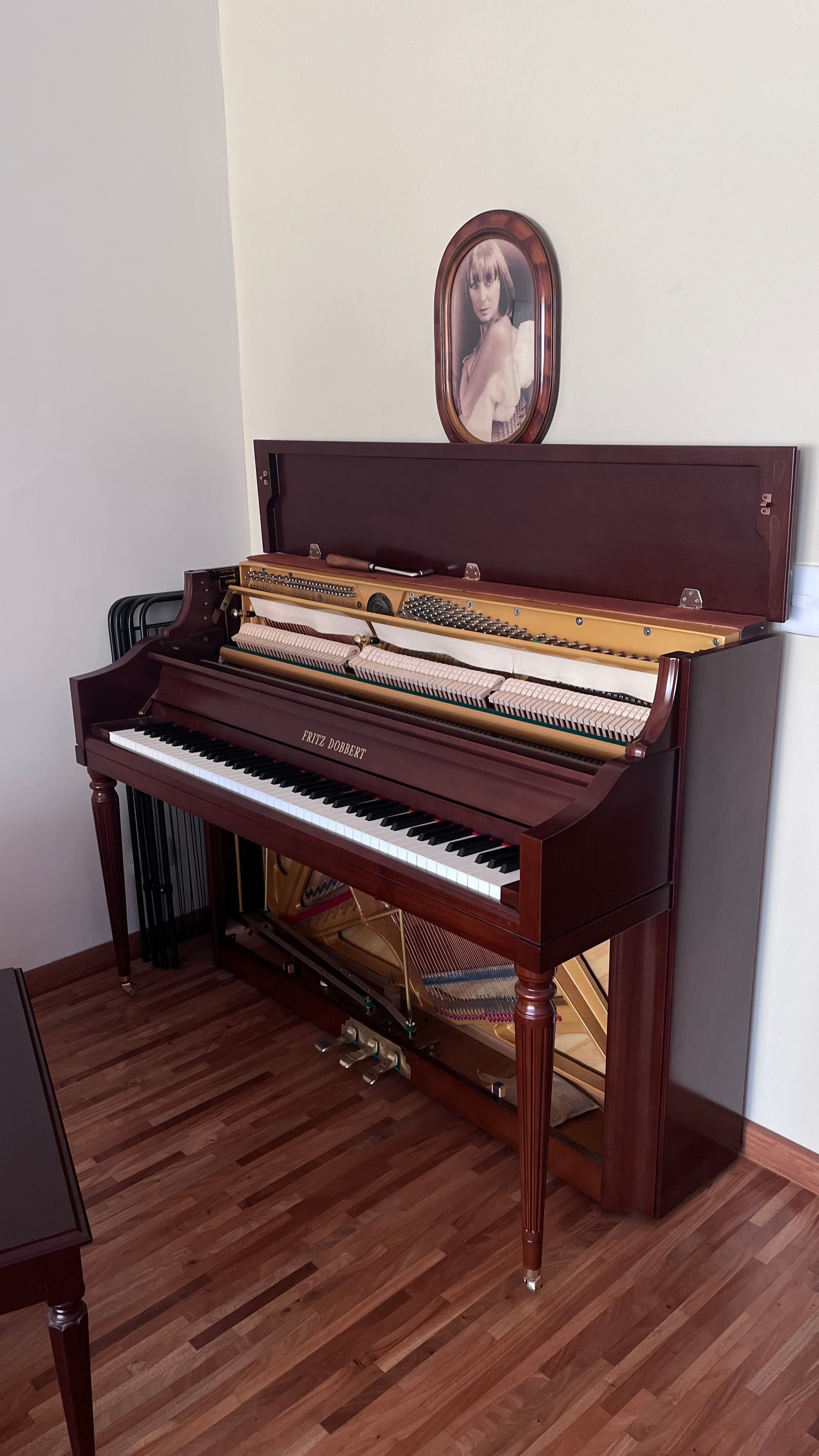 PIANO VERTICAL FRITZ DOOBERT