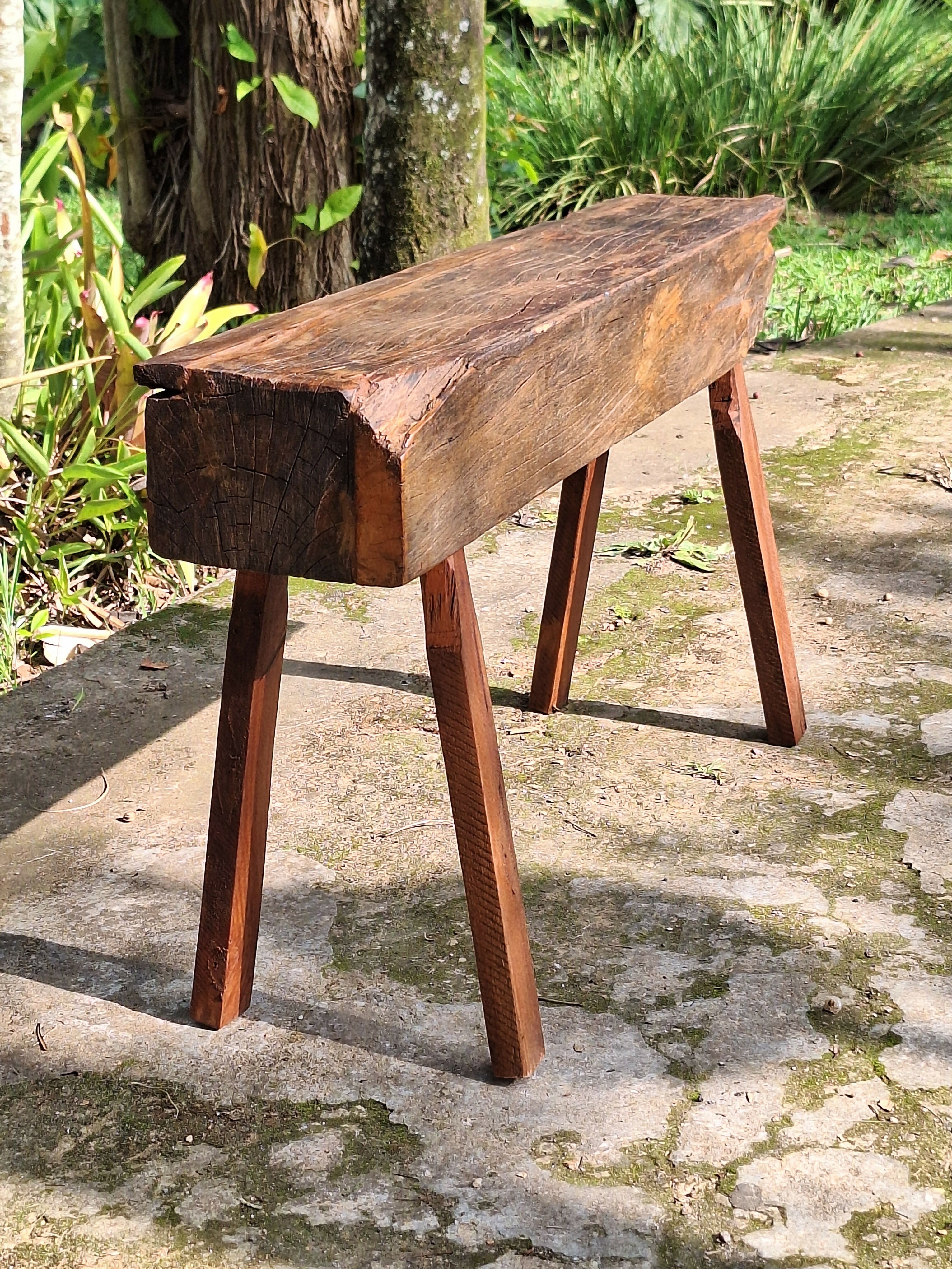 Banco de Dormente Rústico Madeira Maciça Garimpo Mineiro