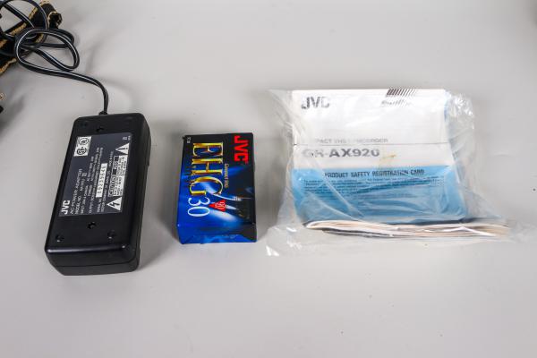 Filmadora Antiga JVC Compact VHS Anos 90 - Raridade Colecionador
