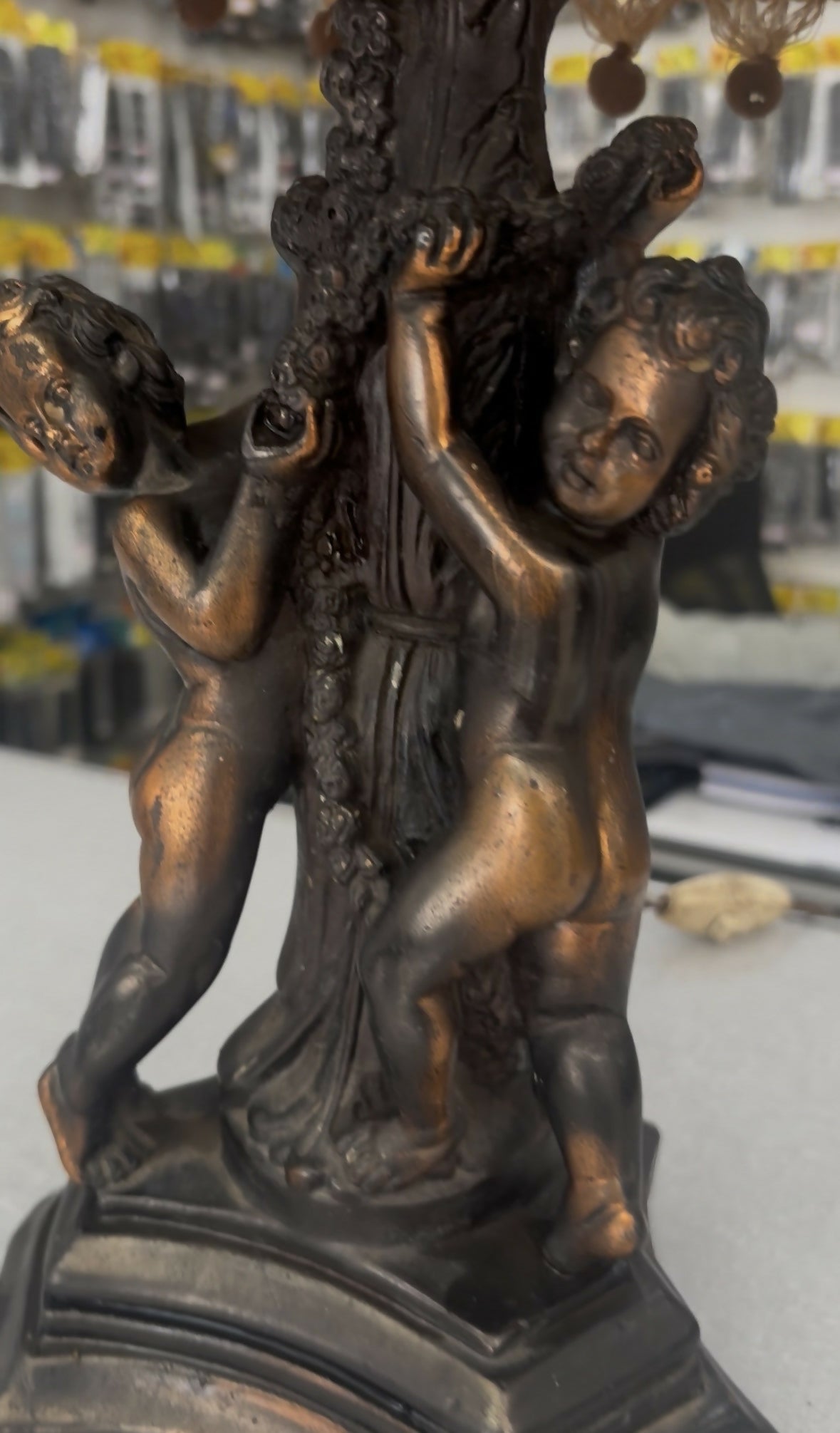 Abajur Escultura Infantil Petit Bronze antigo Década de 1920 a 1940