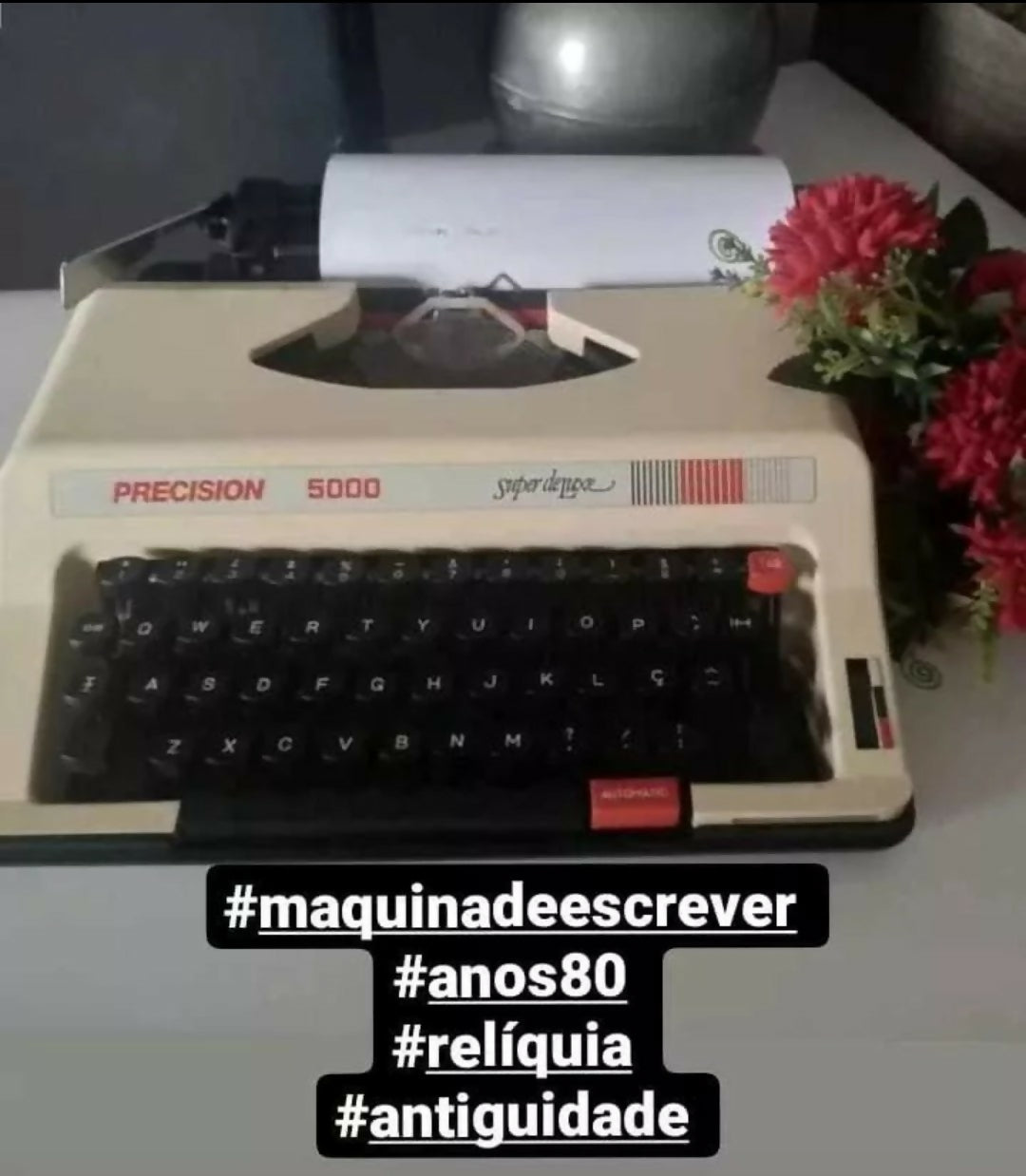 MÁQUINA DE ESCREVER ANOS 80