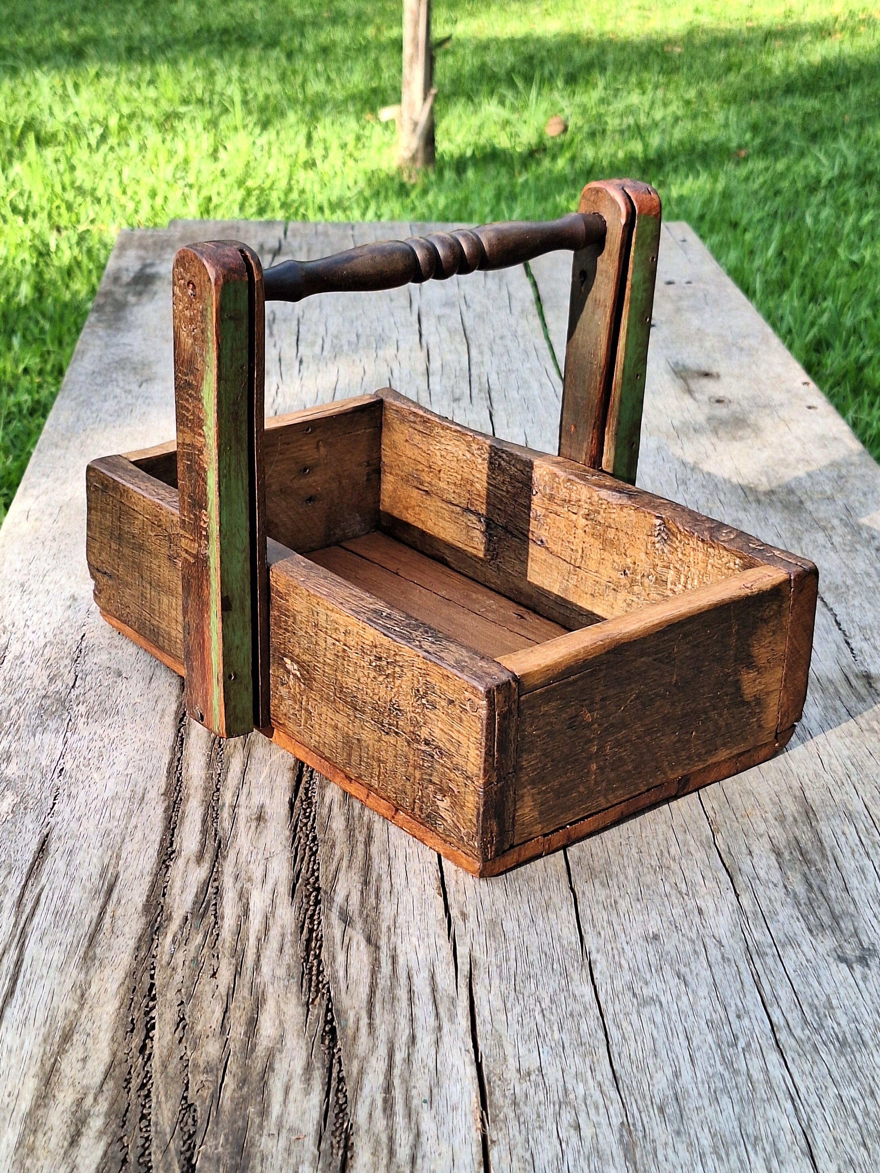 Caixa De Ferramenta Antiga Madeira Maciça Garimpo Mineiro