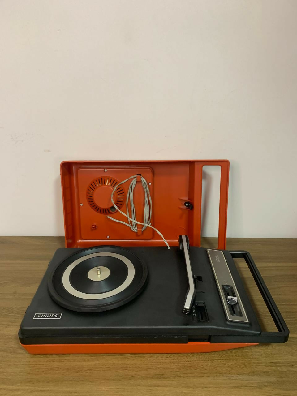Vitrola / Toca discos Philips 133 Funcionando