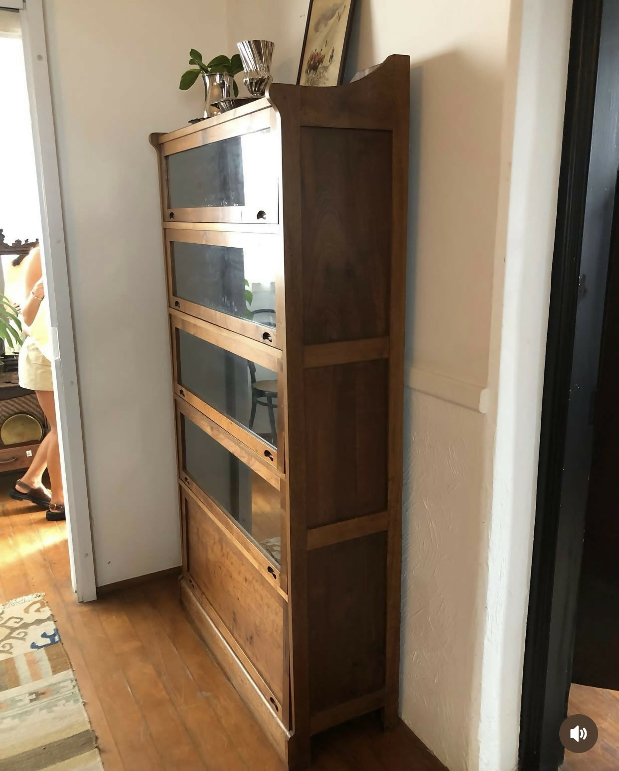 Estante / livreiro basculante em Caviúna (5 portas)