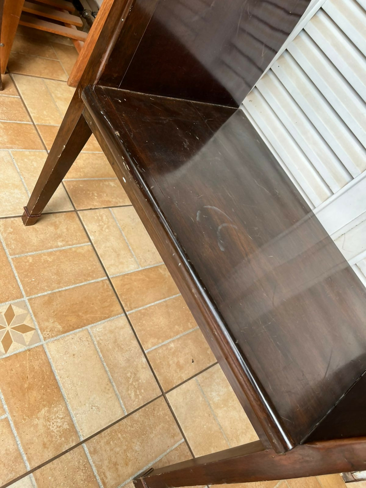 Banco curvo embuia **Raridade**