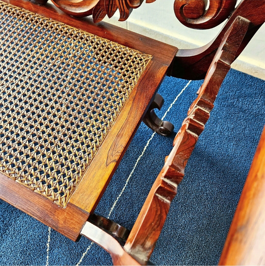 MARQUESA EM JACARANDÁ