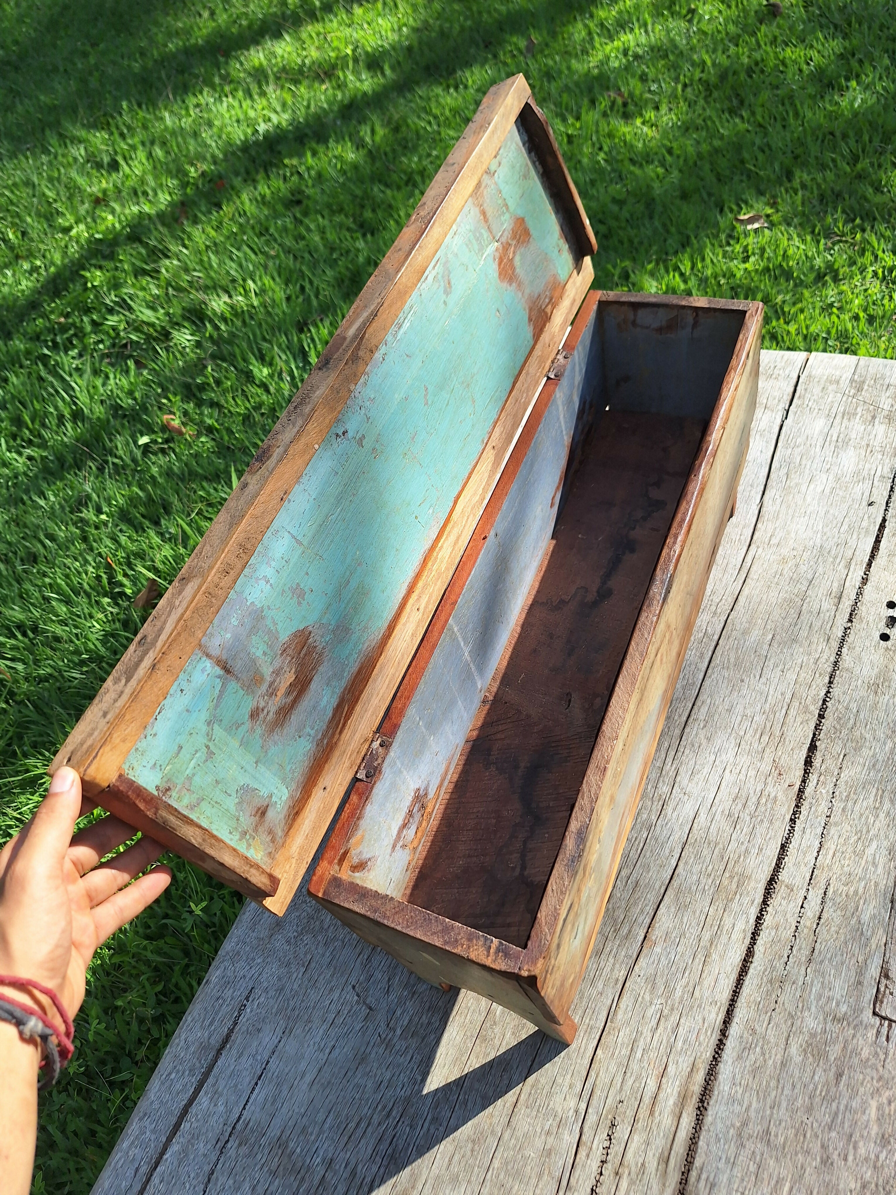 Baú Rústico Tinta Gasta Madeira Maciça Garimpo Mineiro