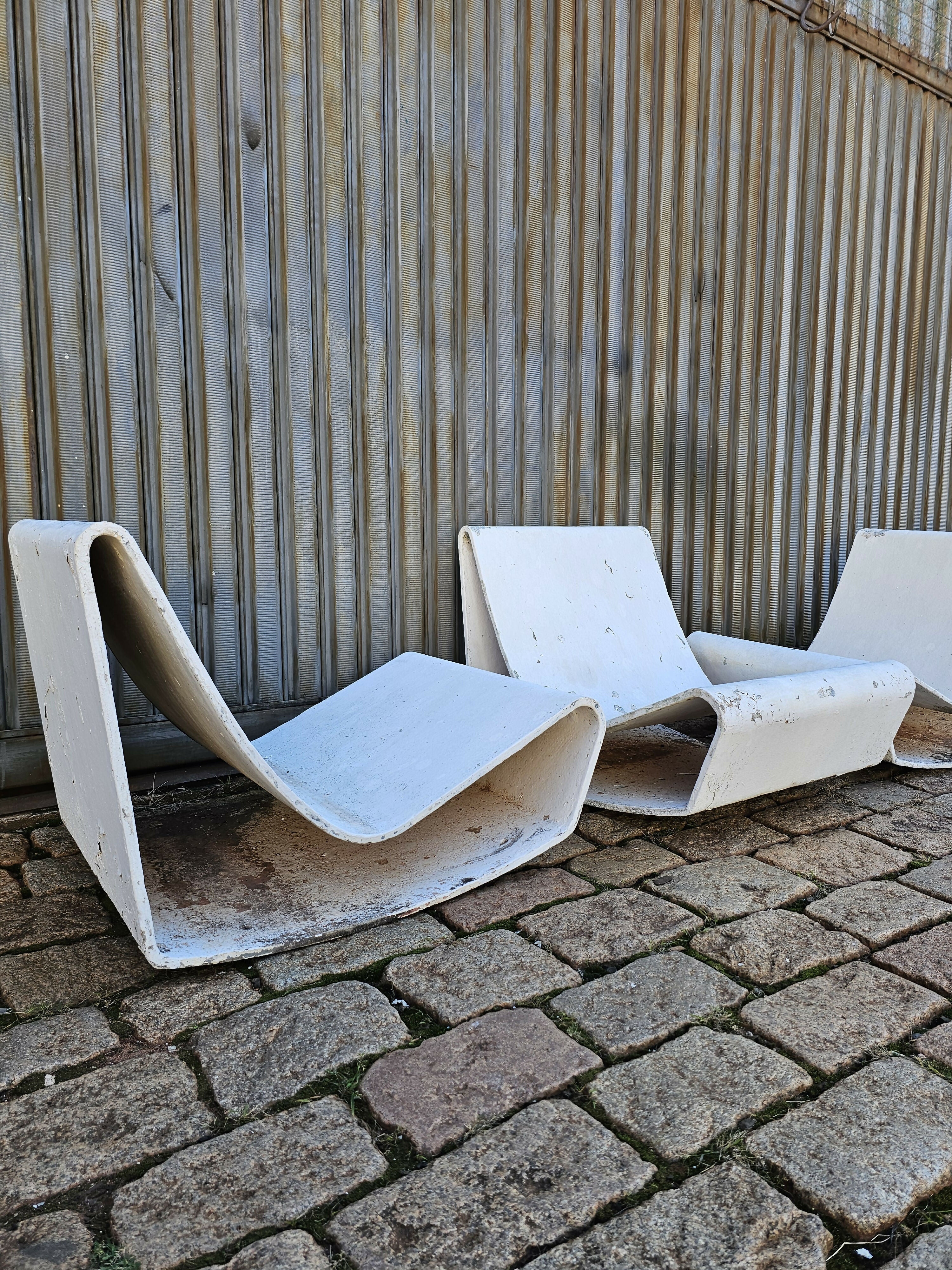 Trio de Poltrona Loop Chair Willy Guhl