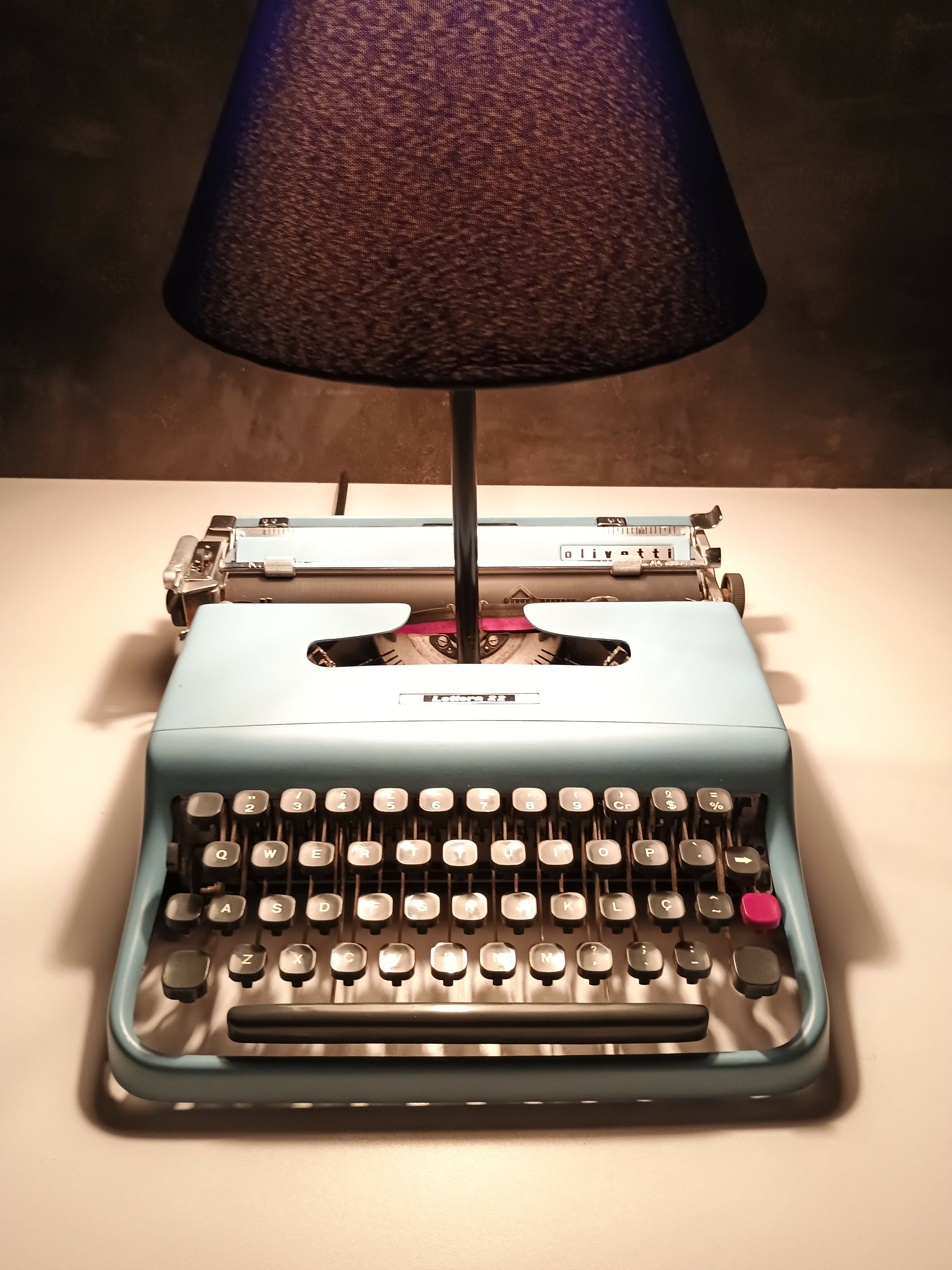 Luminária Máquina de Escrever Azul 🩵