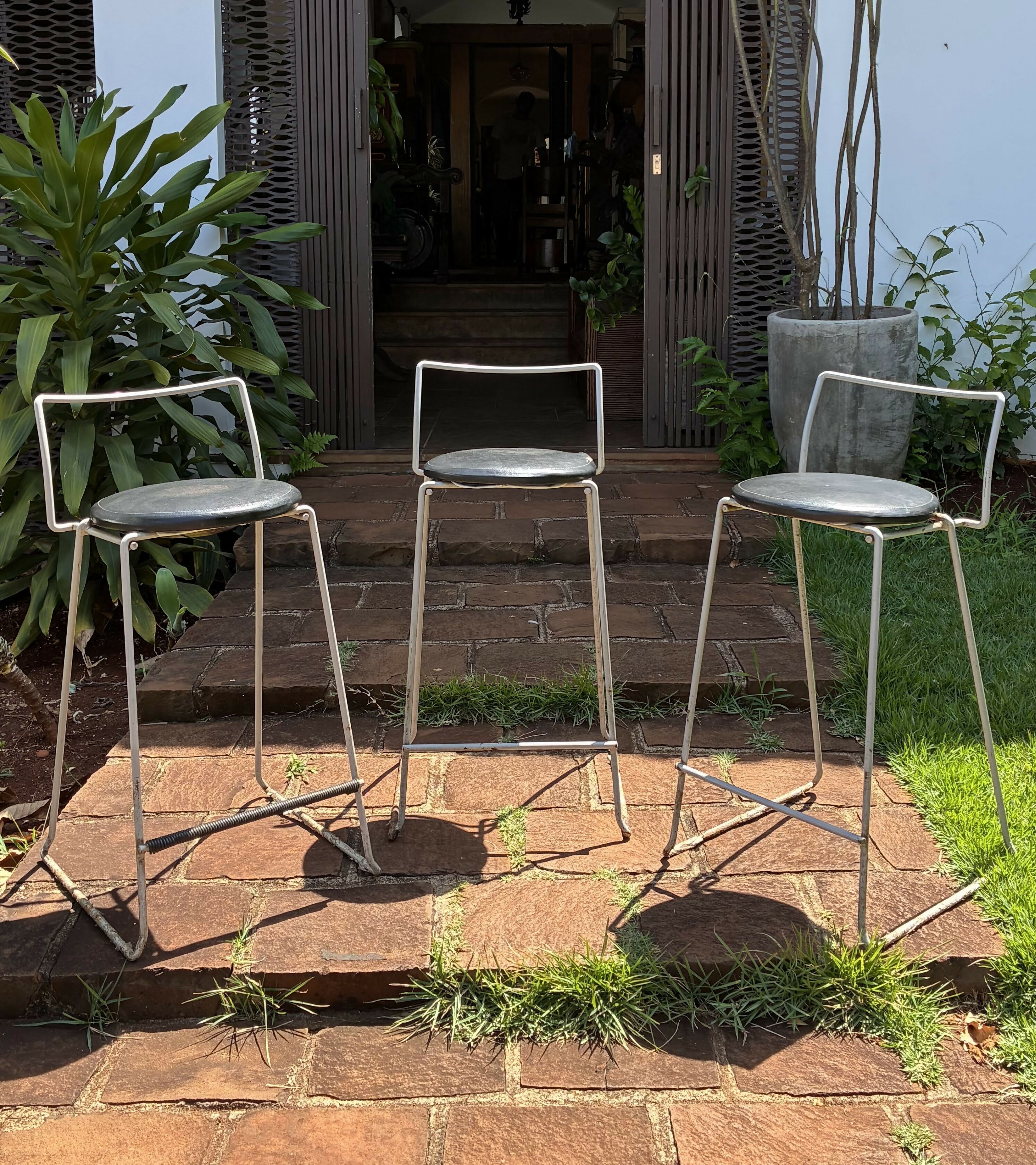 Banquetas Design em Metal (valor unitário)