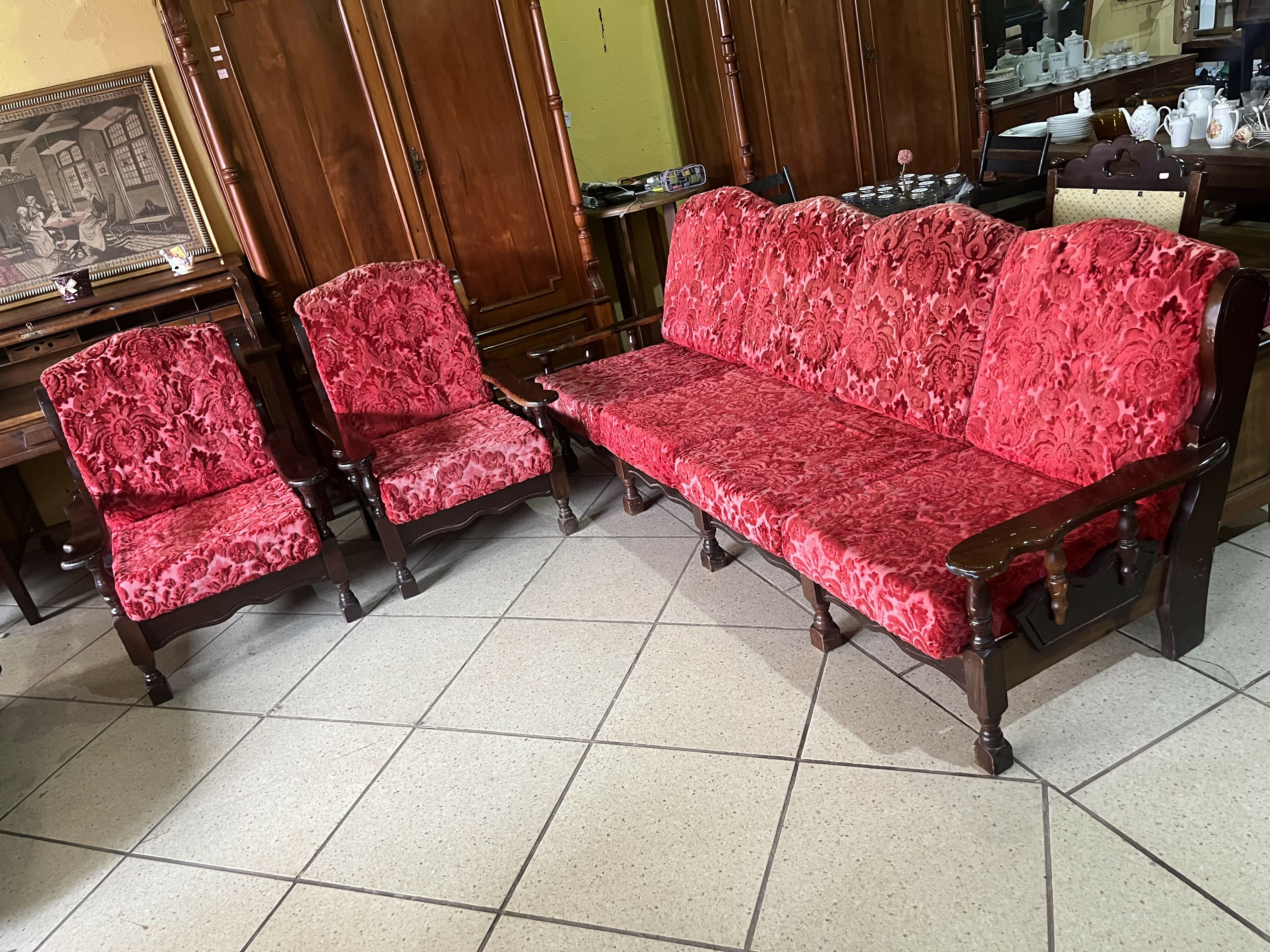 JOGO DE SOFÁ DE IMBUIA COM 2 POLTRONAS