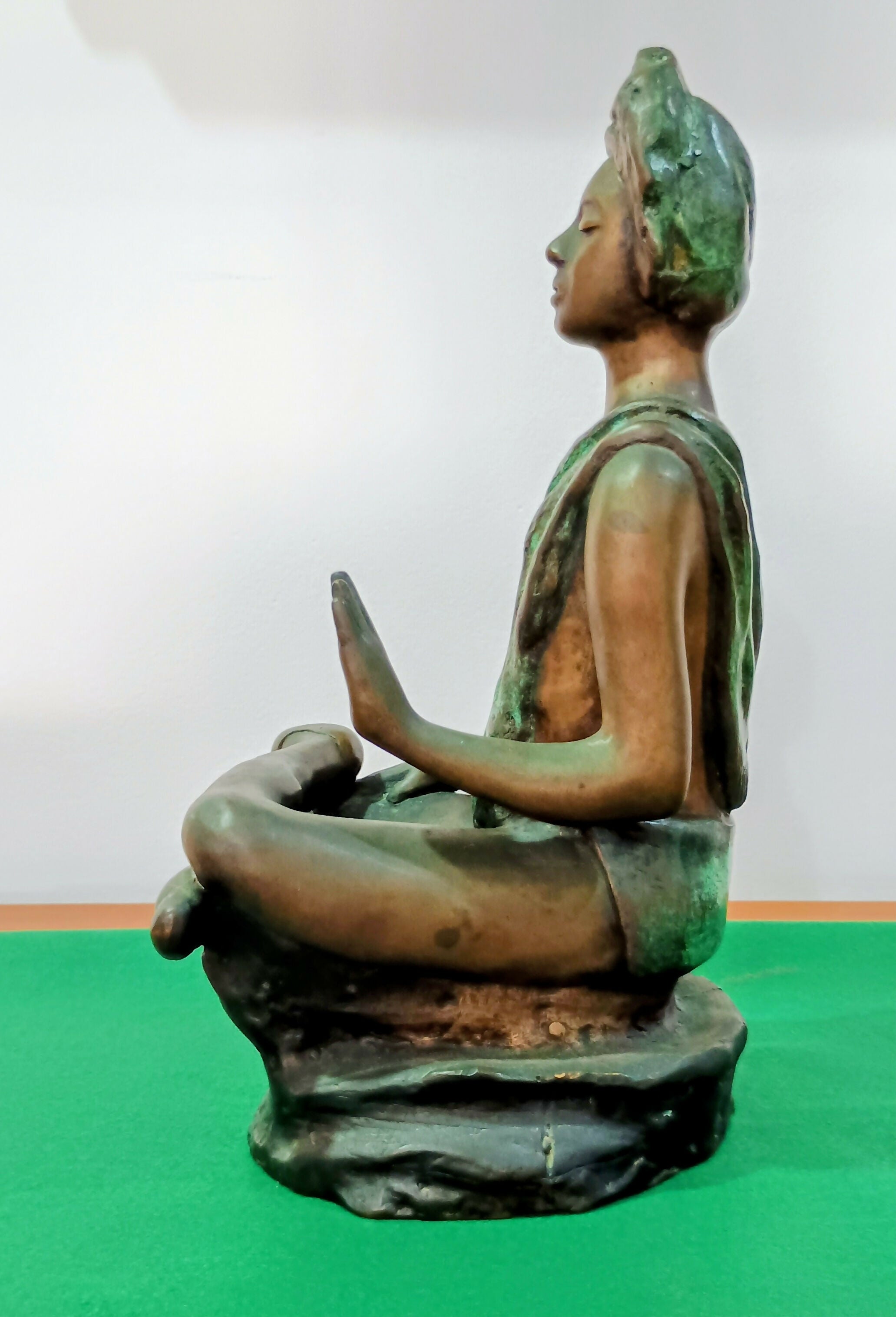 Escultura em bronze