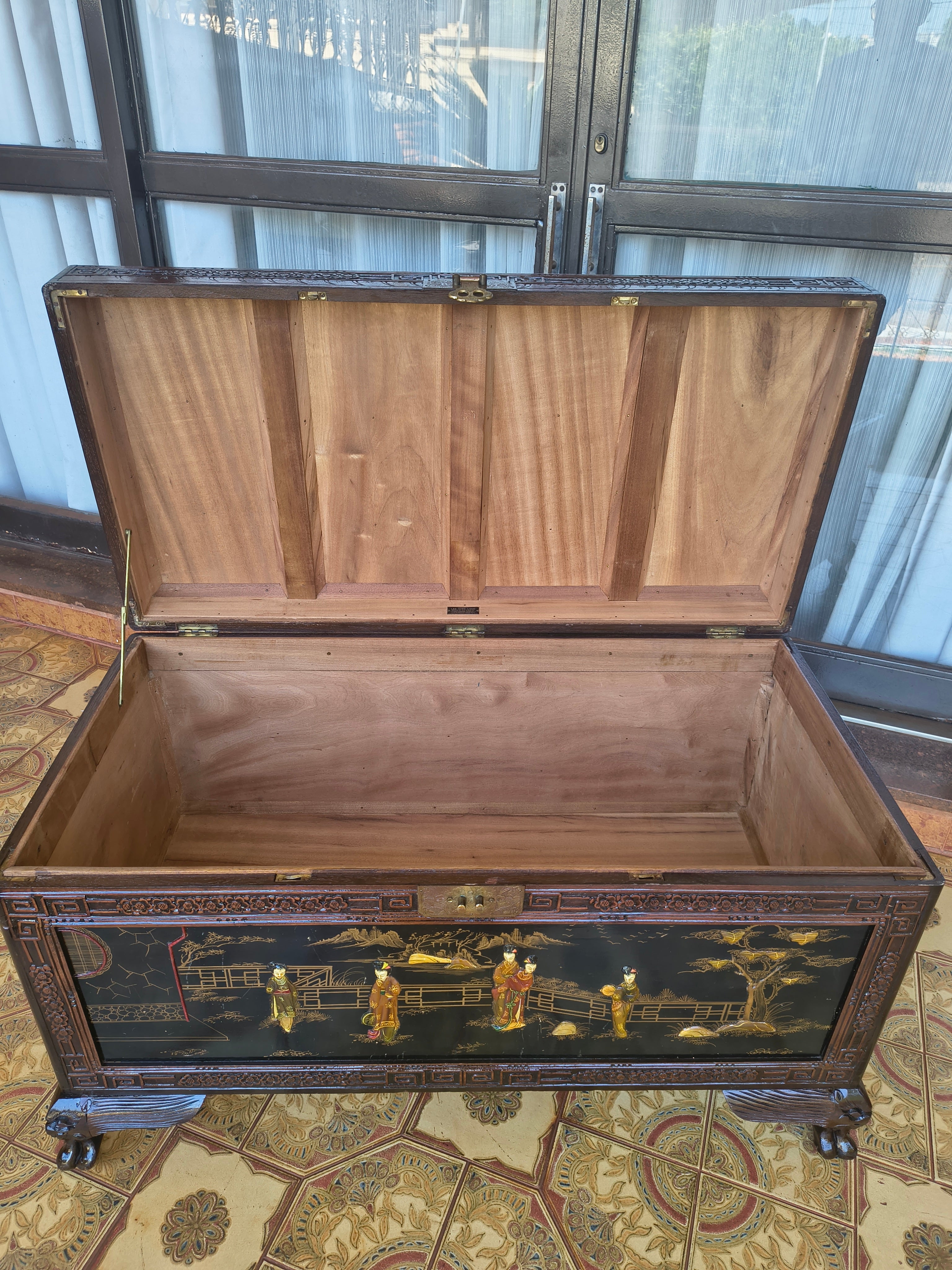 Baú Chinoiserie