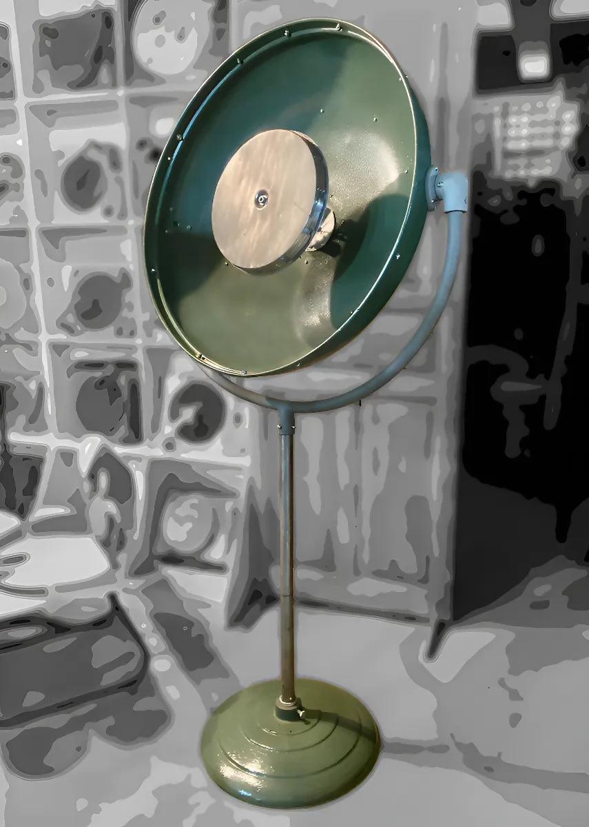 Luminária holofote antigo customizado