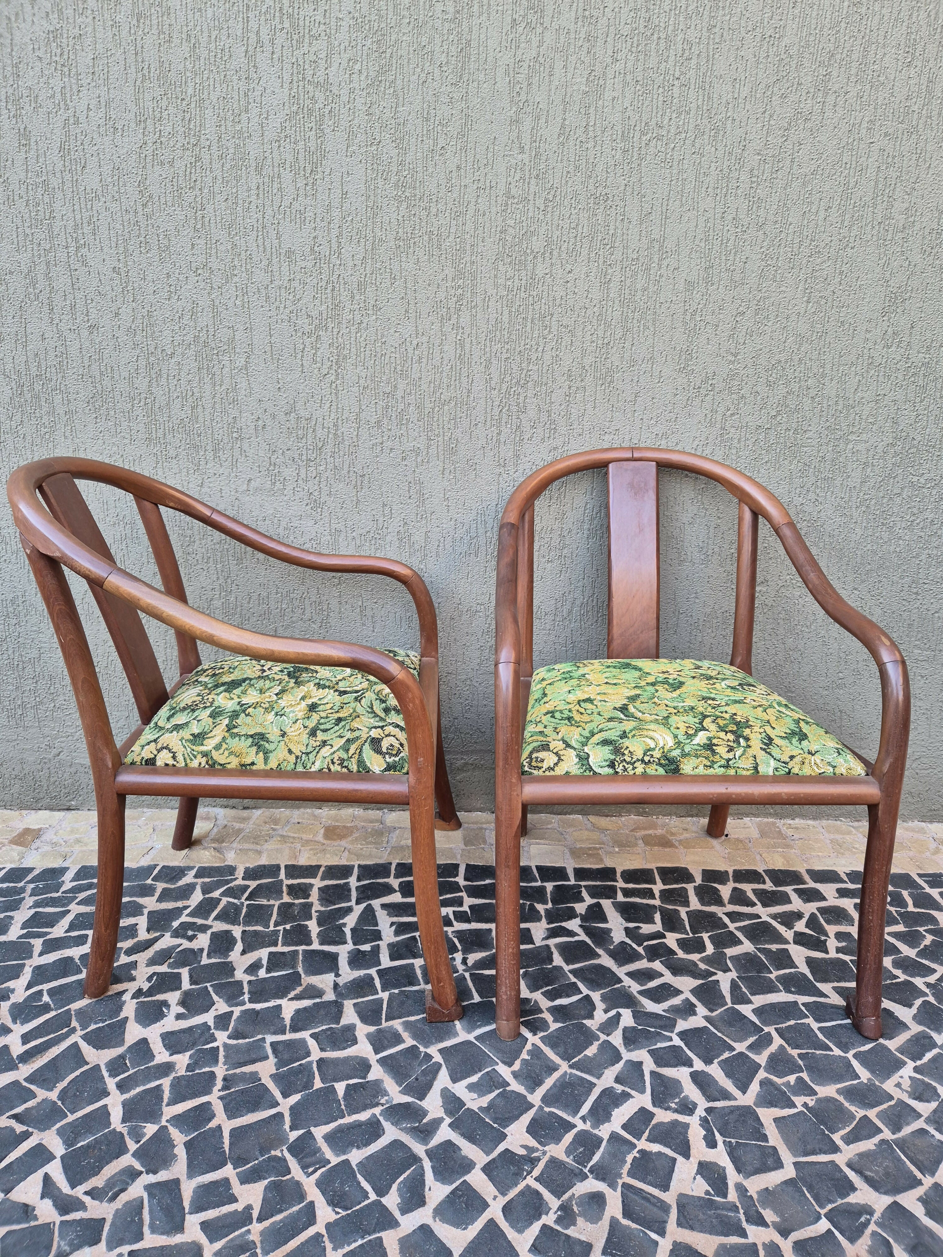 Par de poltronas Colonial em madeira e Gobelin