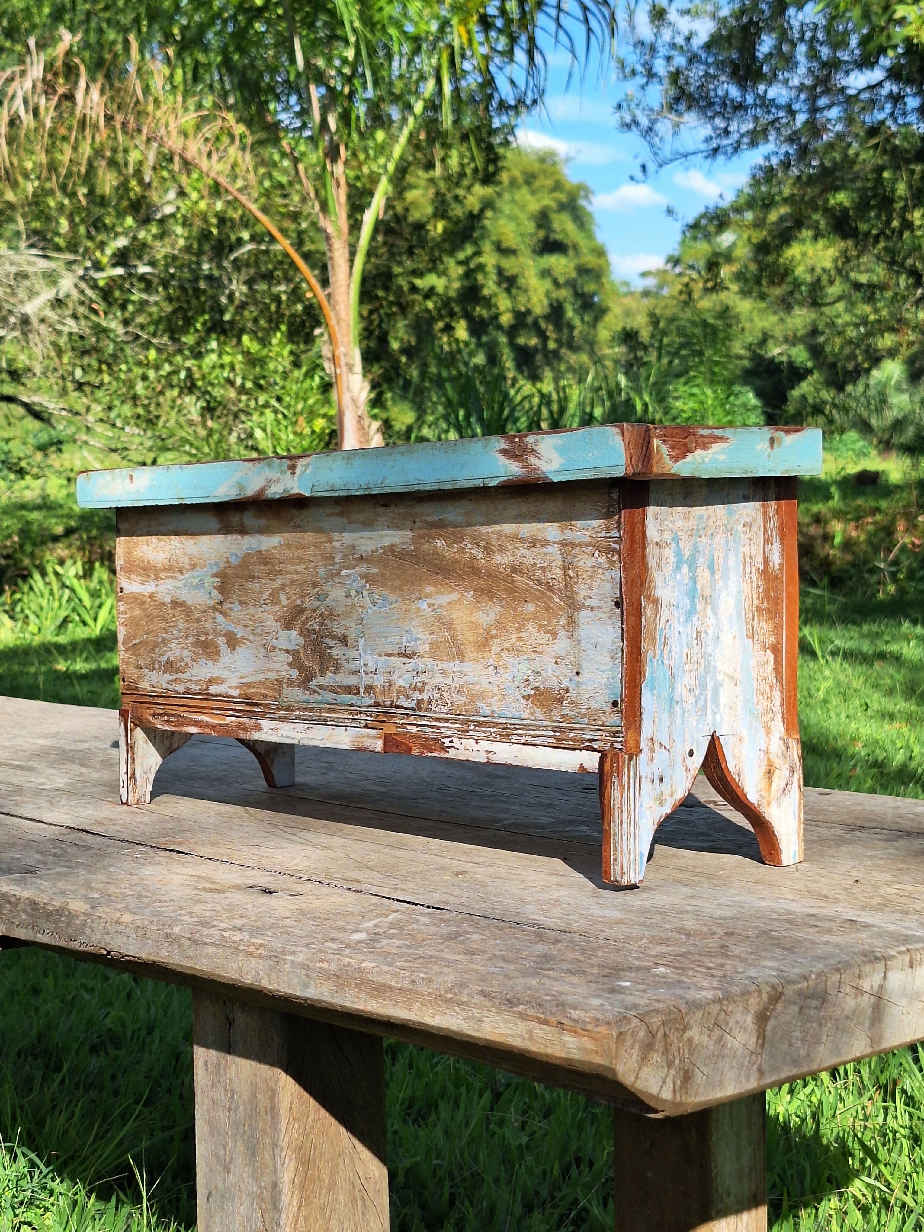 Baú Rústico Tinta Gasta Madeira Maciça Garimpo Mineiro