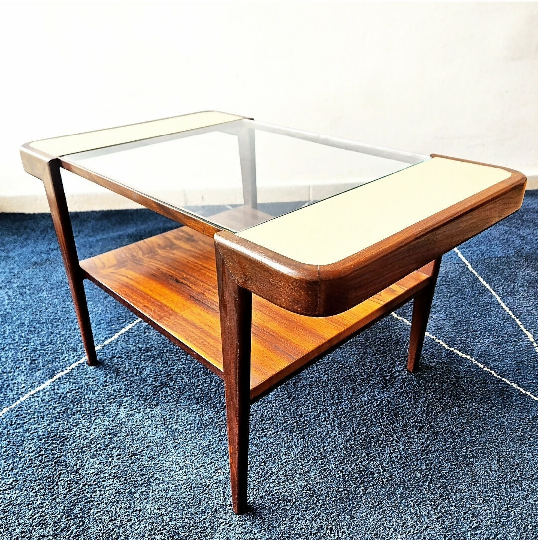 MESA AUXILIAR OU DE CENTRO • ANOS 60