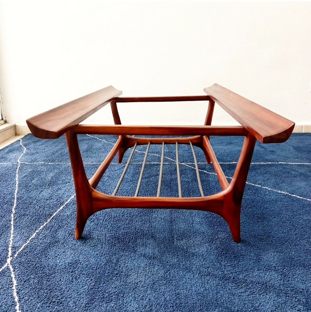 MESA DE CENTRO EM CAVIÚNA GIUSEPPE SCAPINELLI ANOS 50