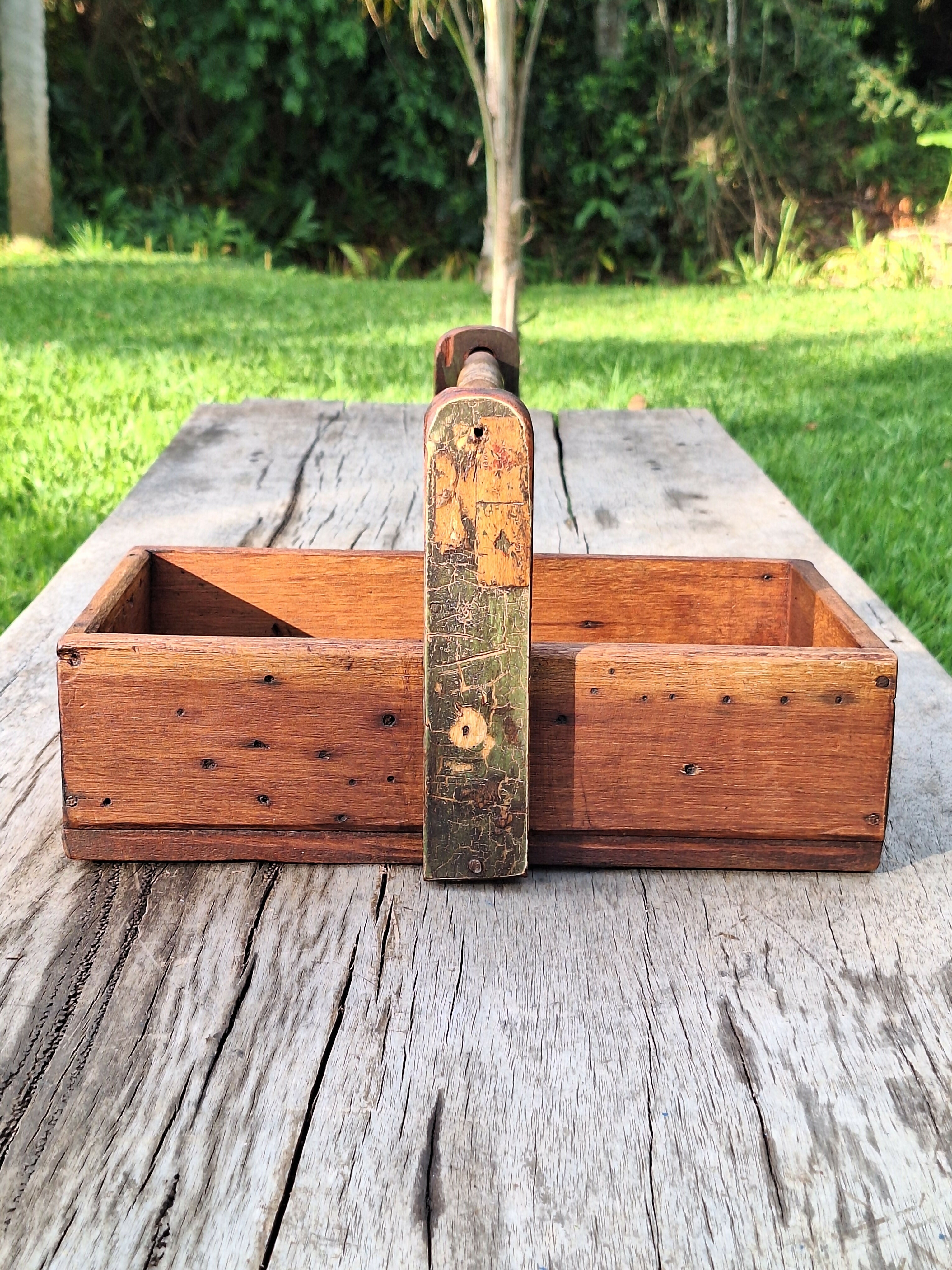 Caixa De Ferramenta Antiga Madeira Maciça Garimpo Mineiro