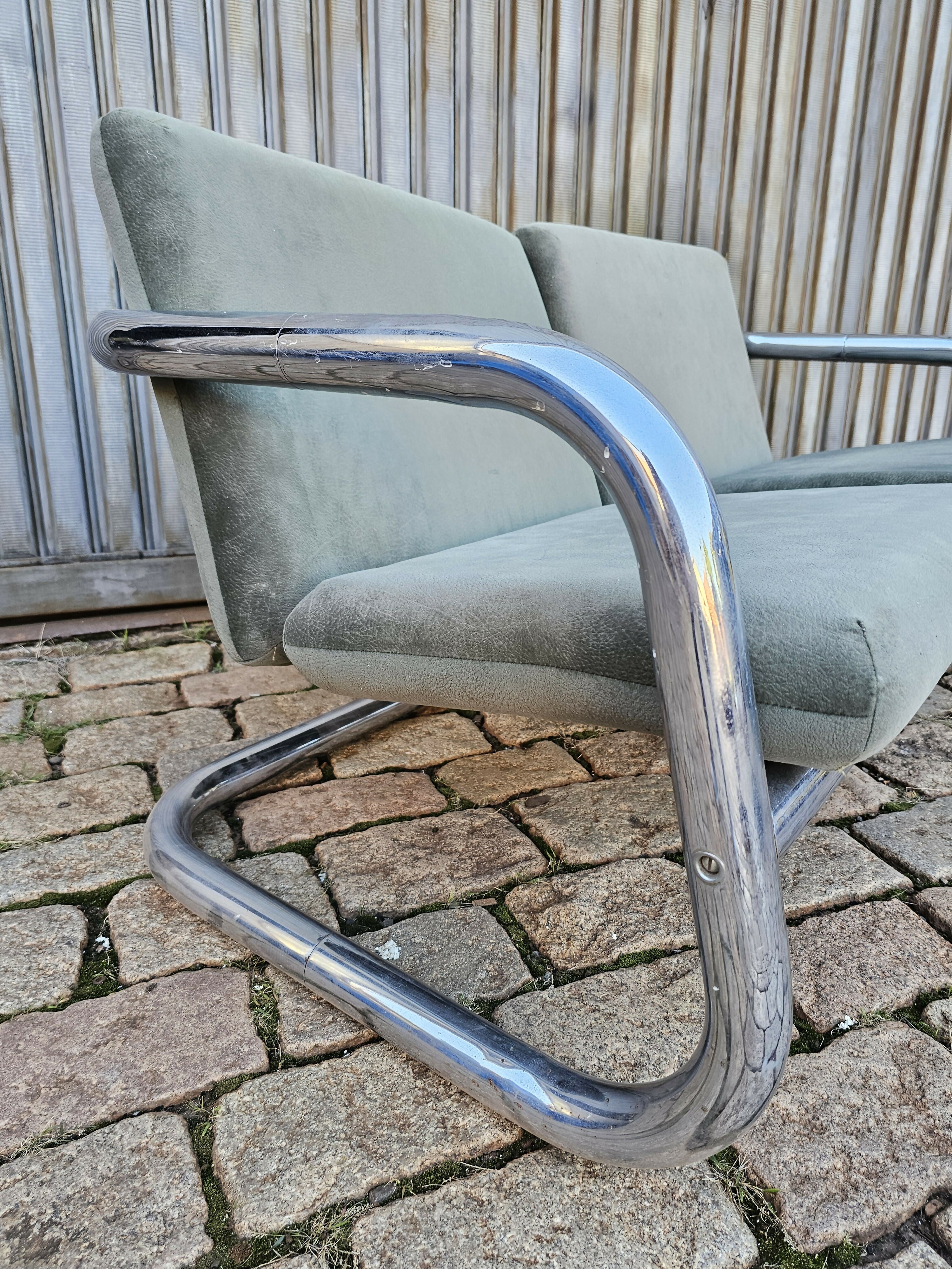 Sofá Geraldo de Barros Tubular vintage