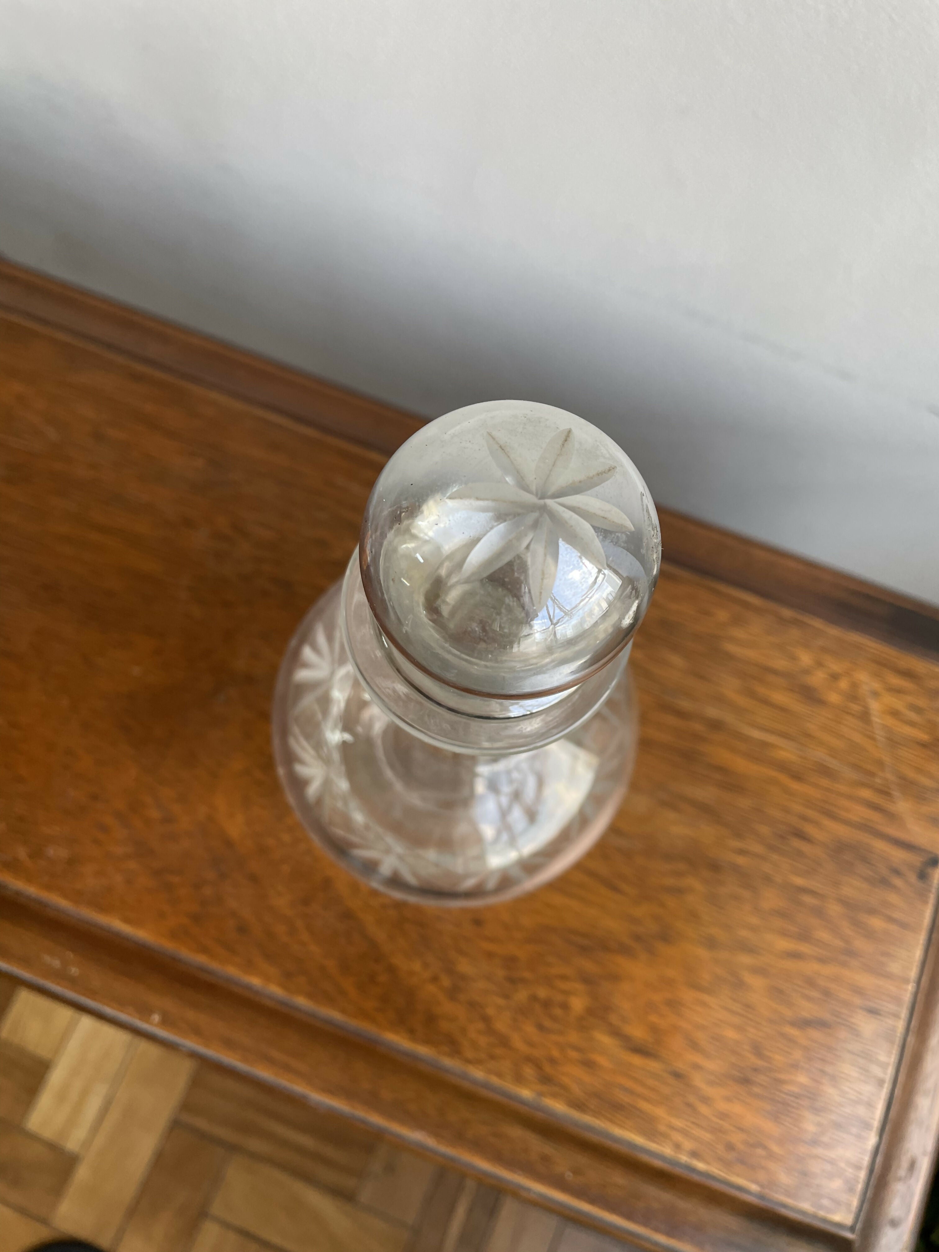 Licoreira cristal com tampa redonda