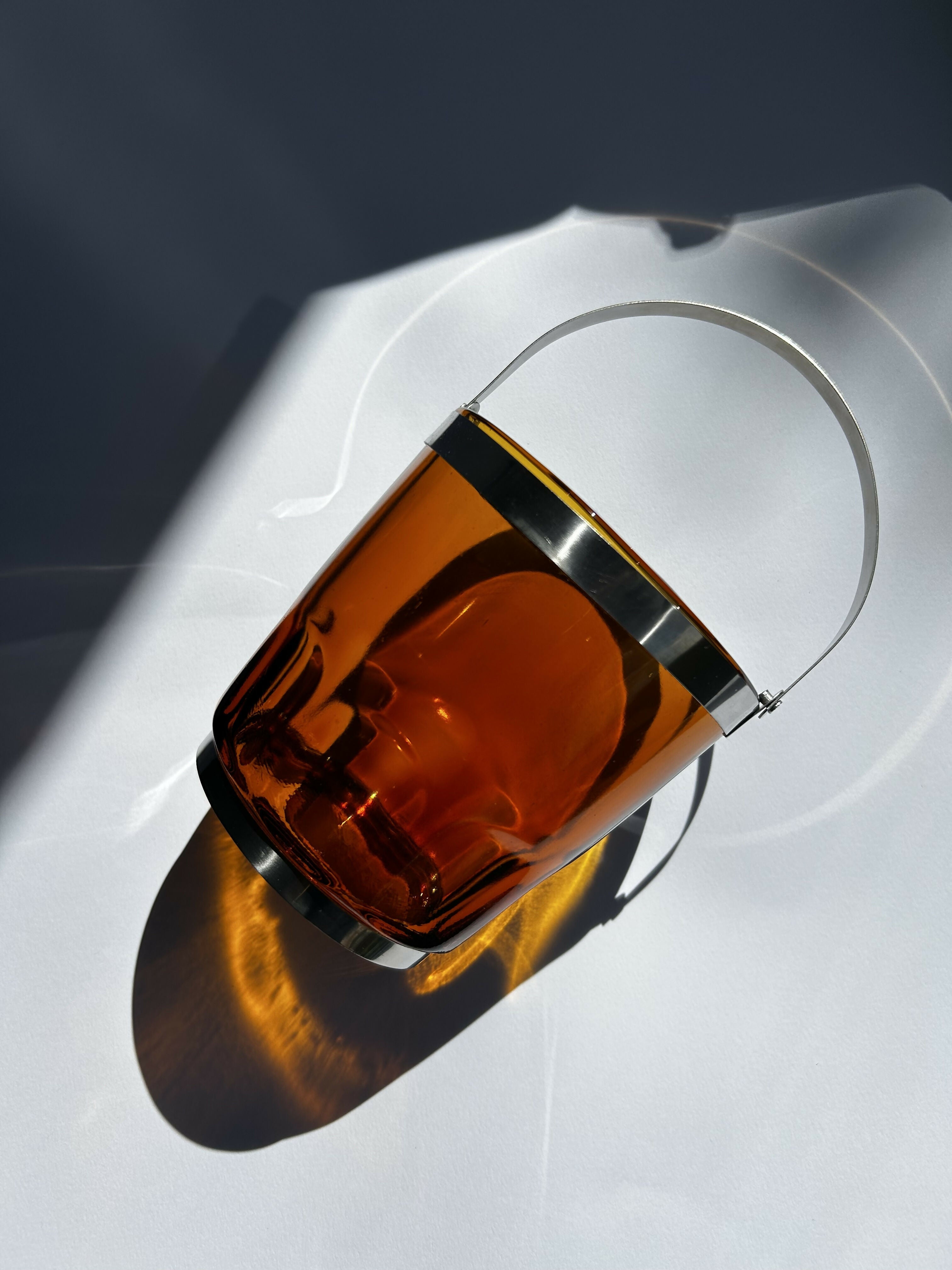 balde de gelo em vidro ambar - Nadir Figueiredo