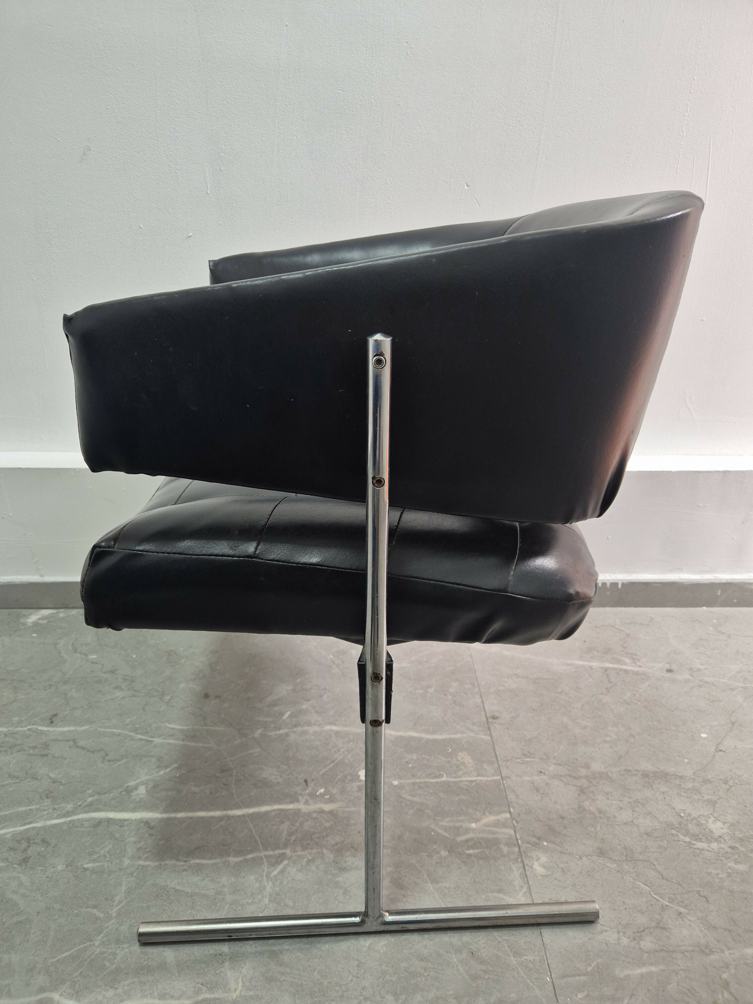 Poltrona Sênior Metal Zalszupin