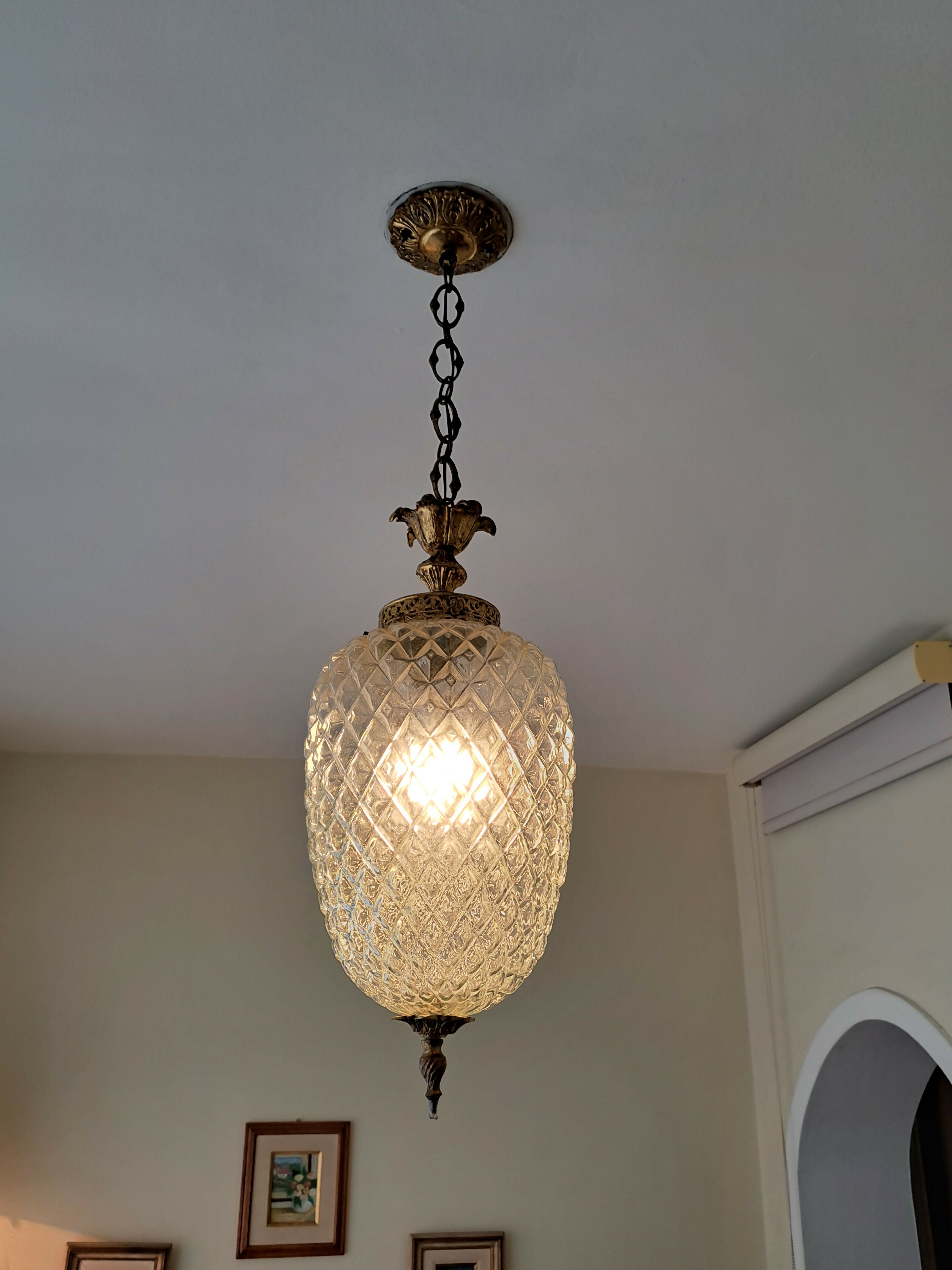 Lustre pendente de vidro vintage com design em estilo swag
