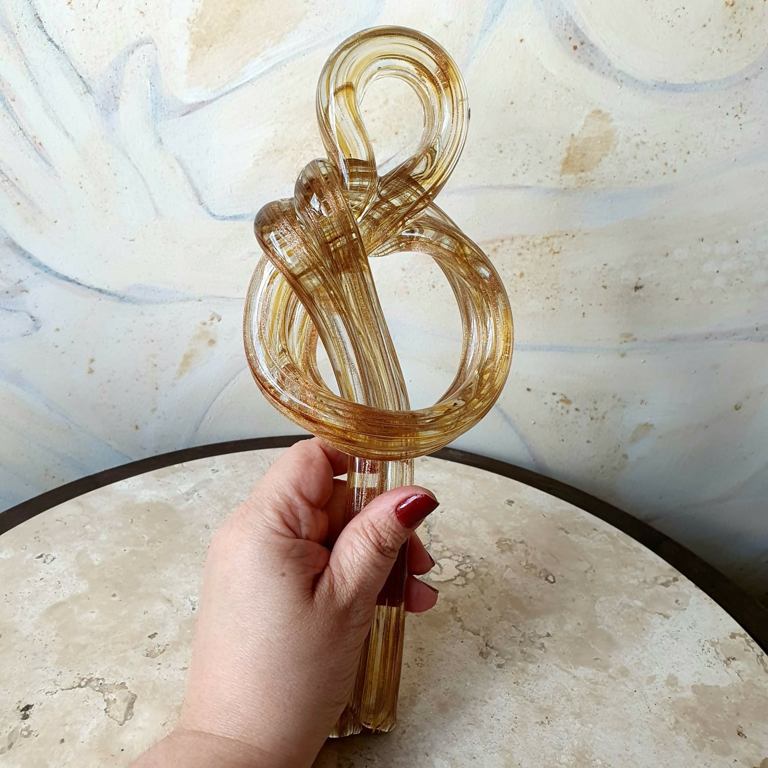 Escultura NÓ em vidro artístico Murano. Impecável!