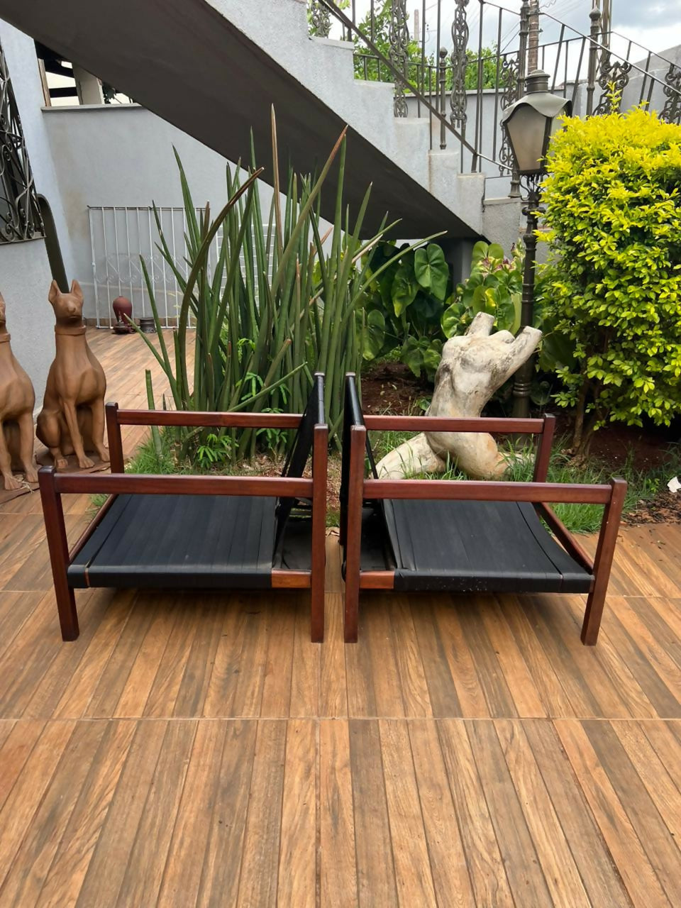 Par de Poltronas Design anos 60