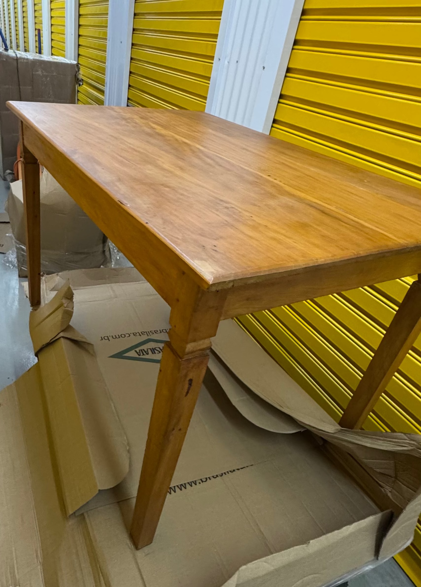 Mesa de Jantar Retangular em Madeira Maciça